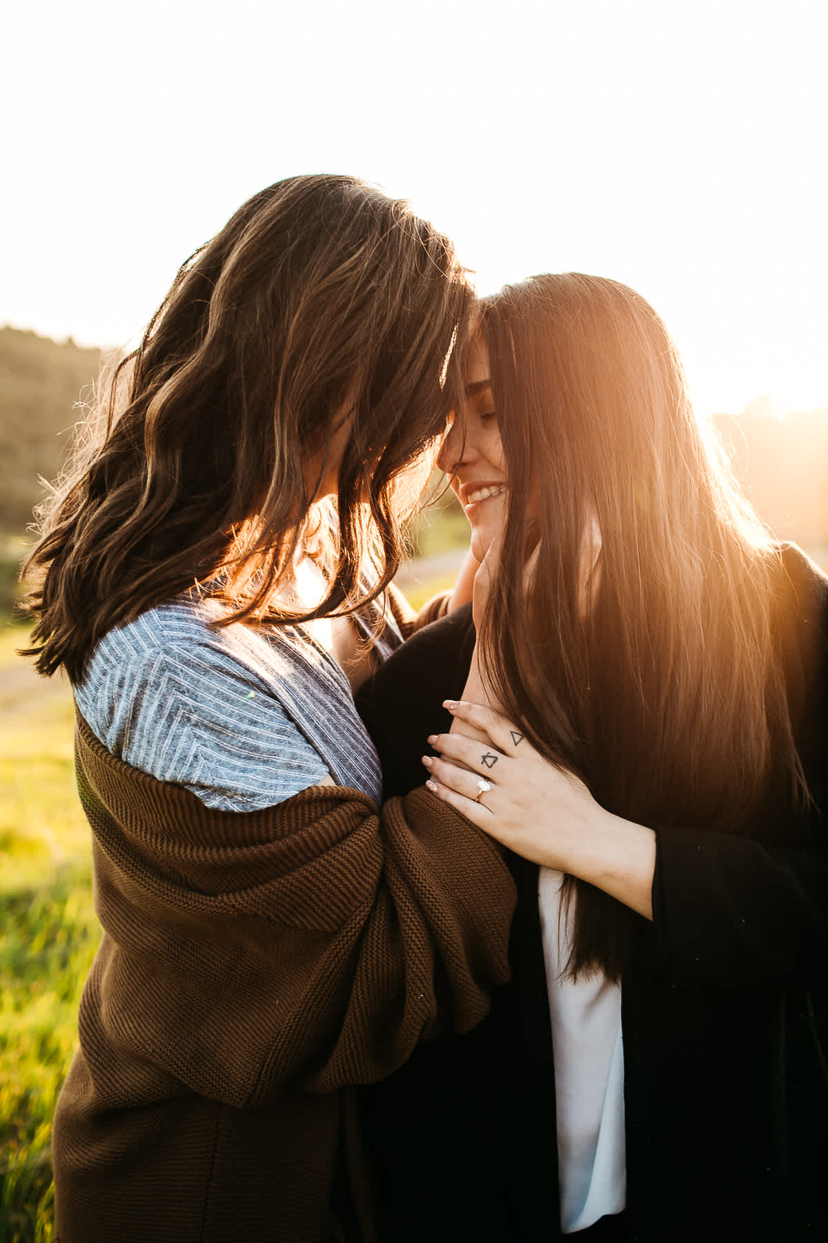 oakland-hills-sunset-engagement-golden-light-session-14