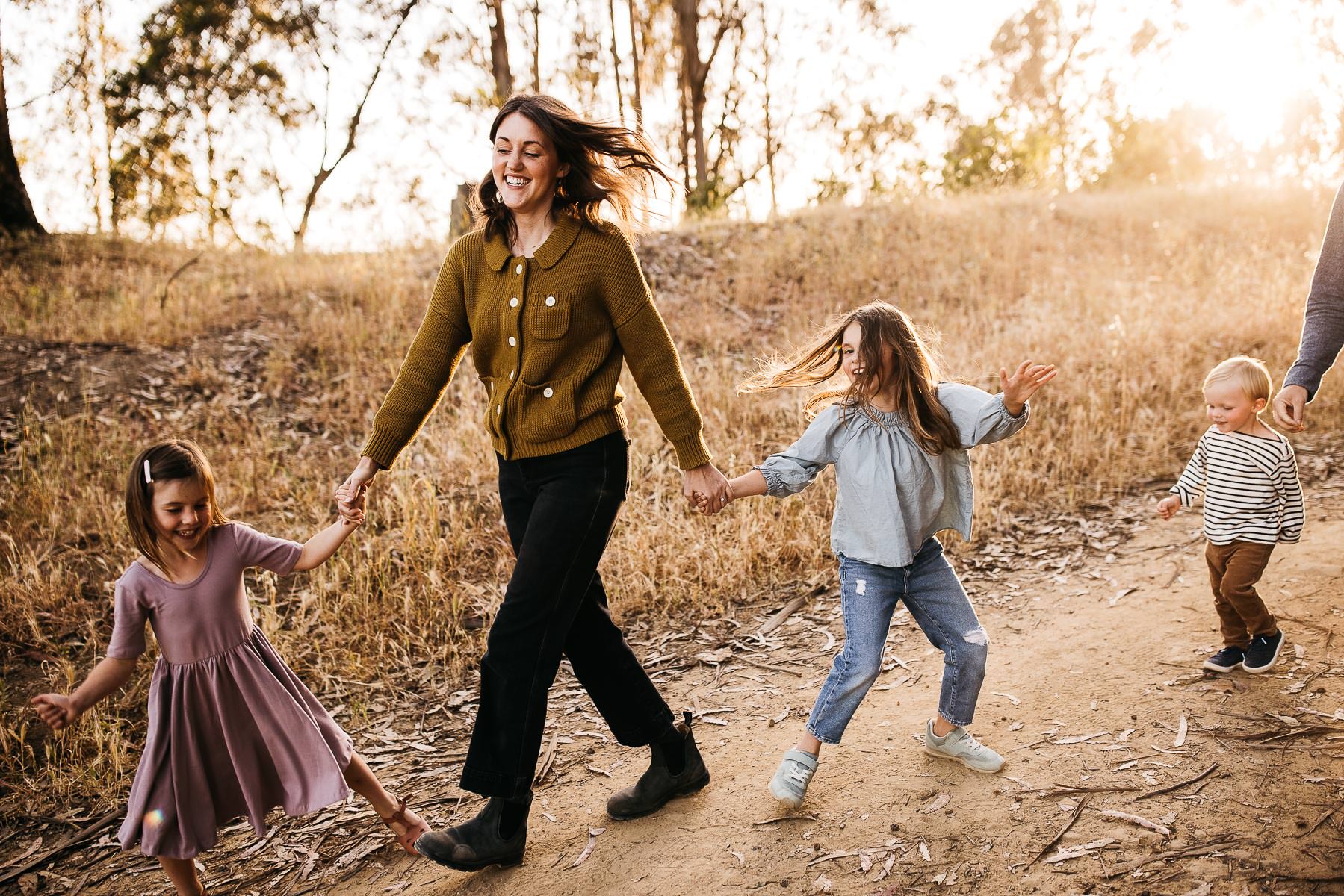 oakland-hills-golden-hour-lifestyle-family-session-7