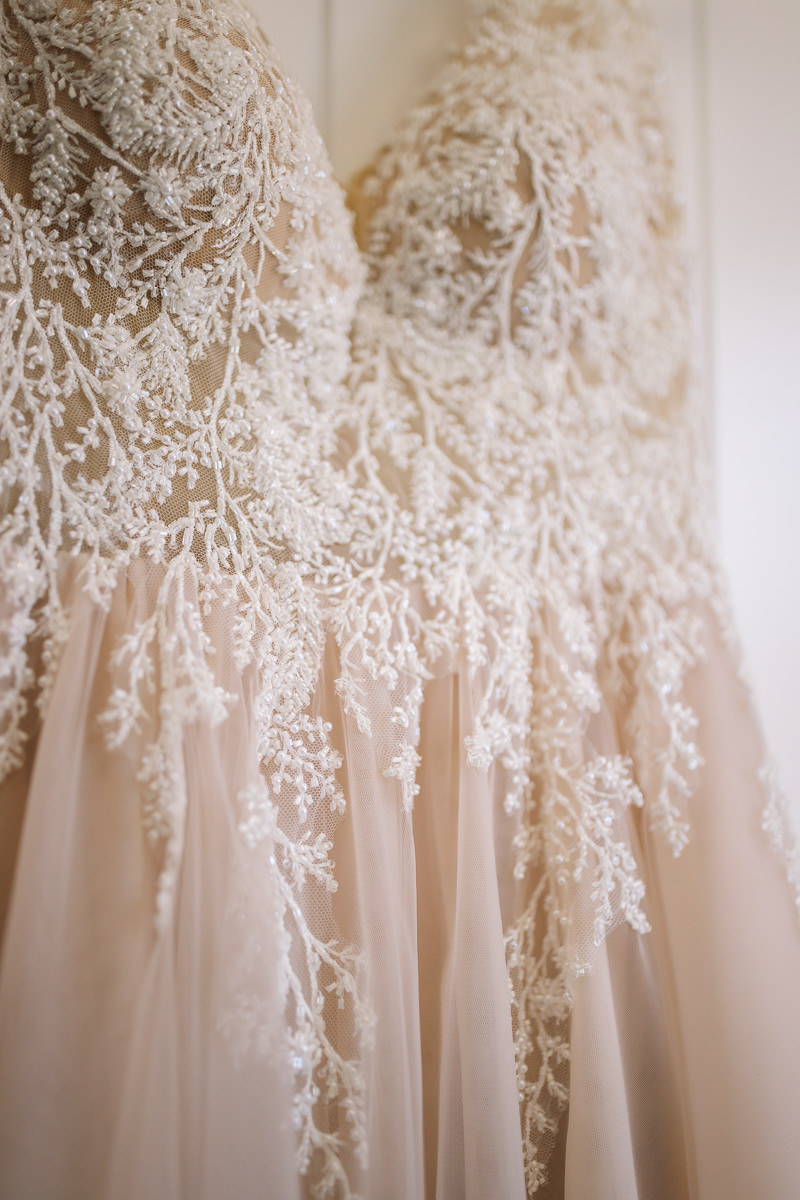 Pacifica-shelldance-orchid-gardens-summer-wedding-6