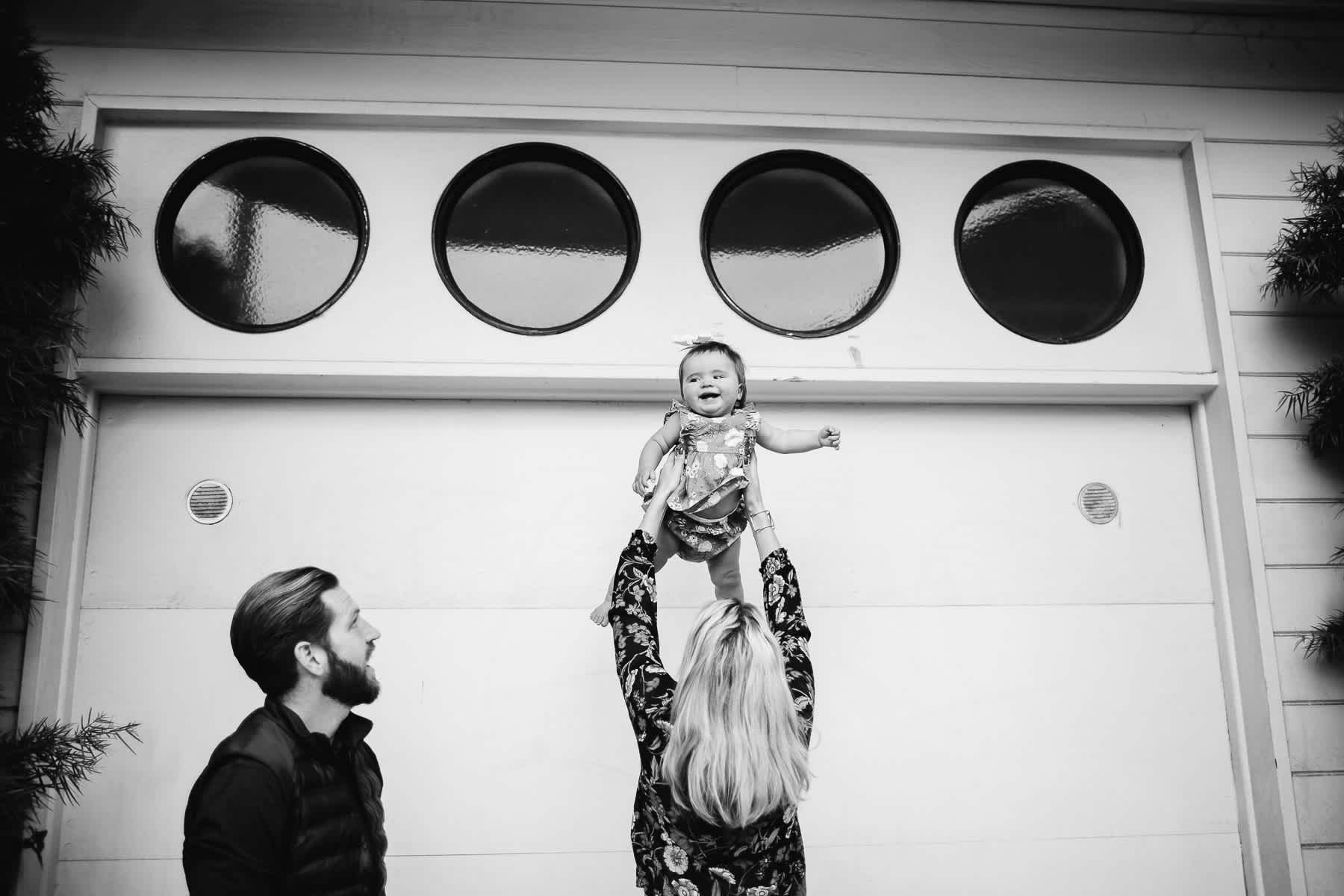 san-francisco-gloomy-spring-one-year-old-lifestyle-family-session-19