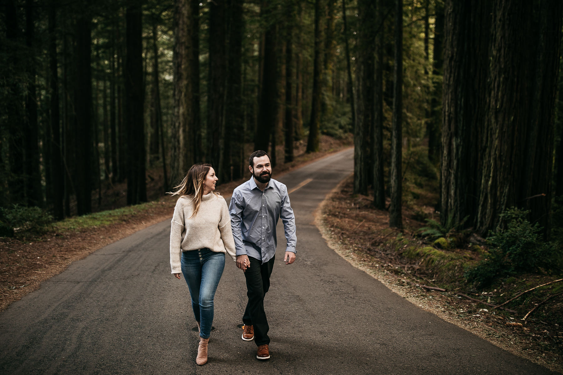 mt-tam-foggy-winter-engagement-session-australian-shepherd-puppy-13
