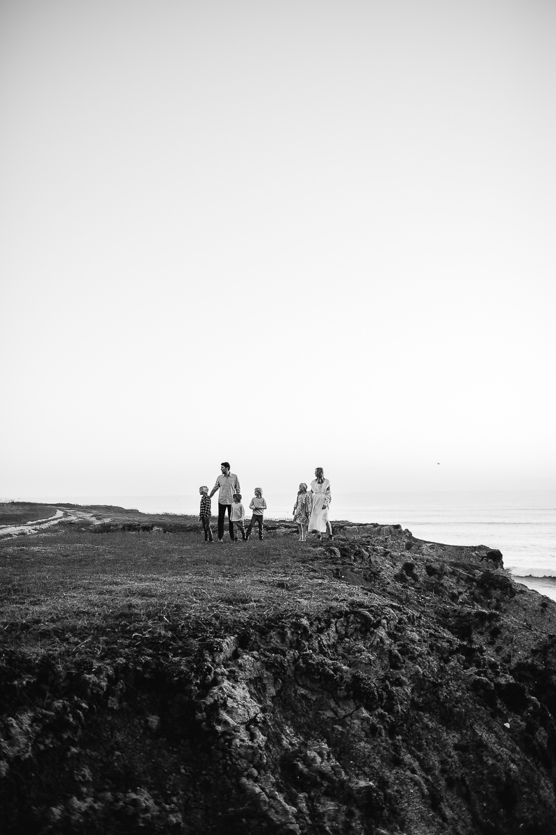 half-moon-bay-golden-cliffside-family-session-50