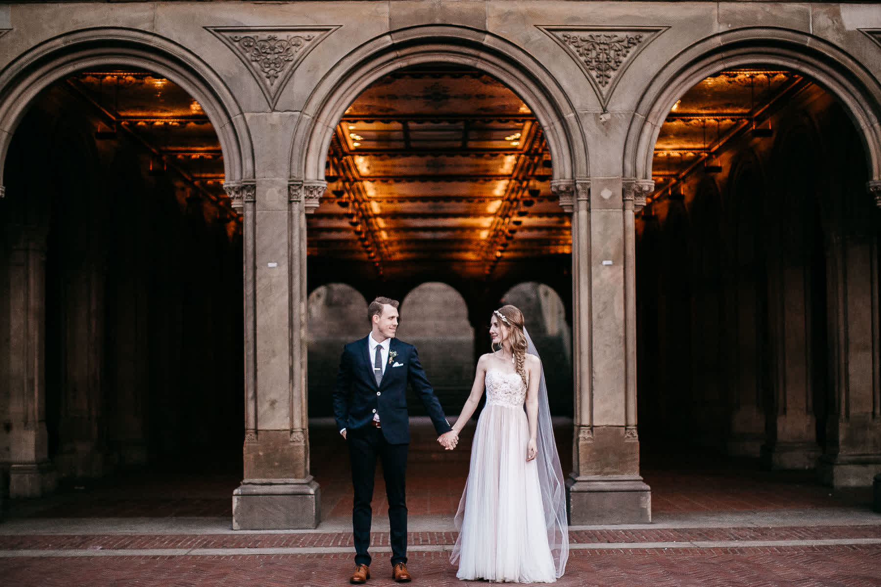 nyc-bhldn-stylized-brooklyn-bridge-elopement-81