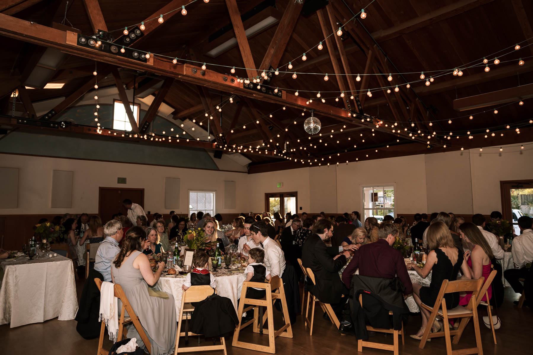 Willow-Camp-Stinson-Beach-Community-Center-Sunny-Winter-Wedding-84