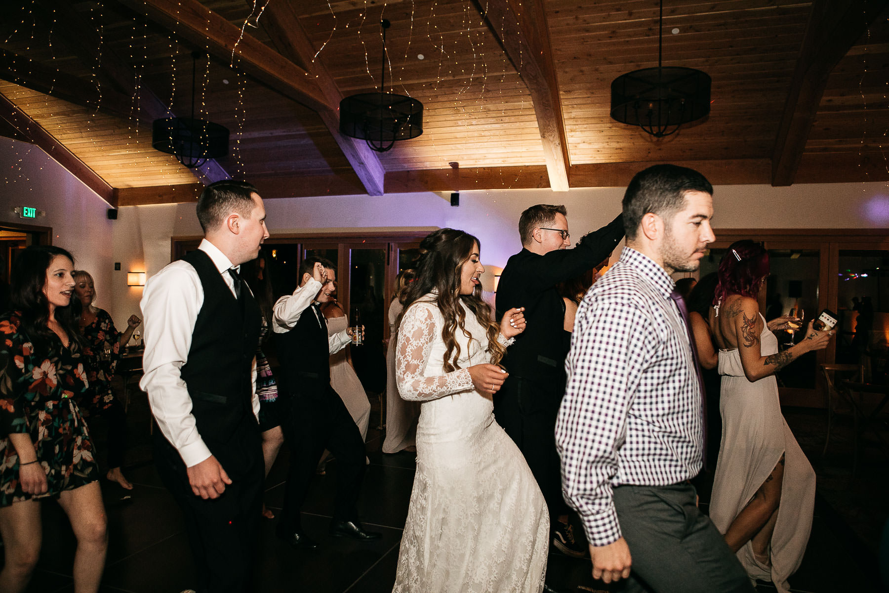 yosemite-rush-creek-fall-wedding-goldendoodle-125