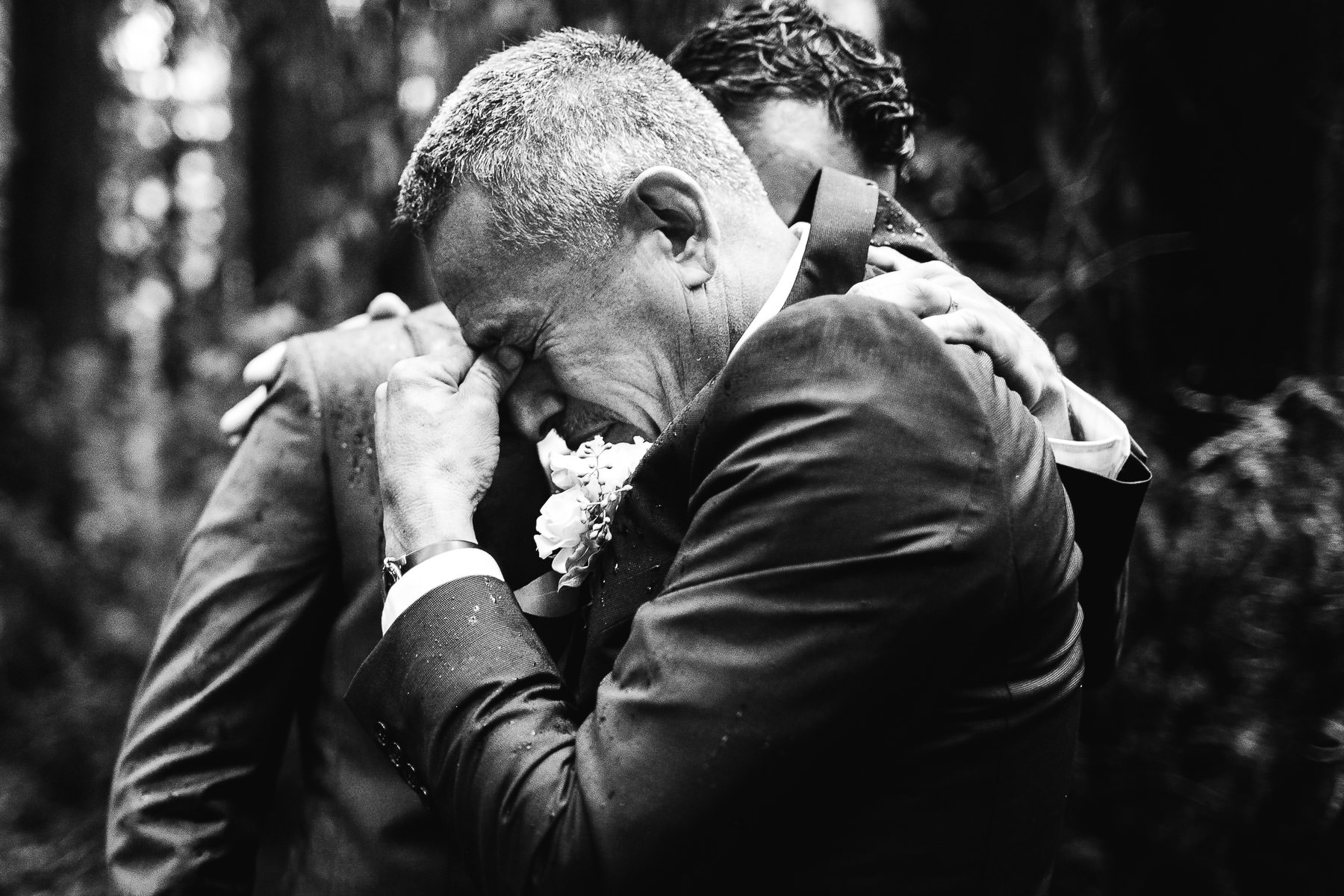 santa-cruz-redwoods-henry-cowell-rainy-elopement-photographer-38