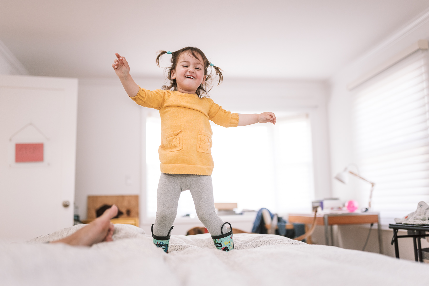 bay-area-in-home-lifestyle-newborn-session-25