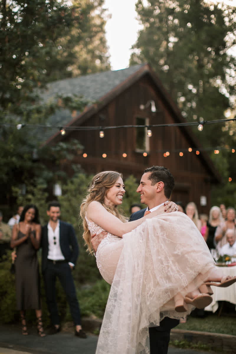 Evergreen-Lodge-Yosemite-Summer-wedding-168