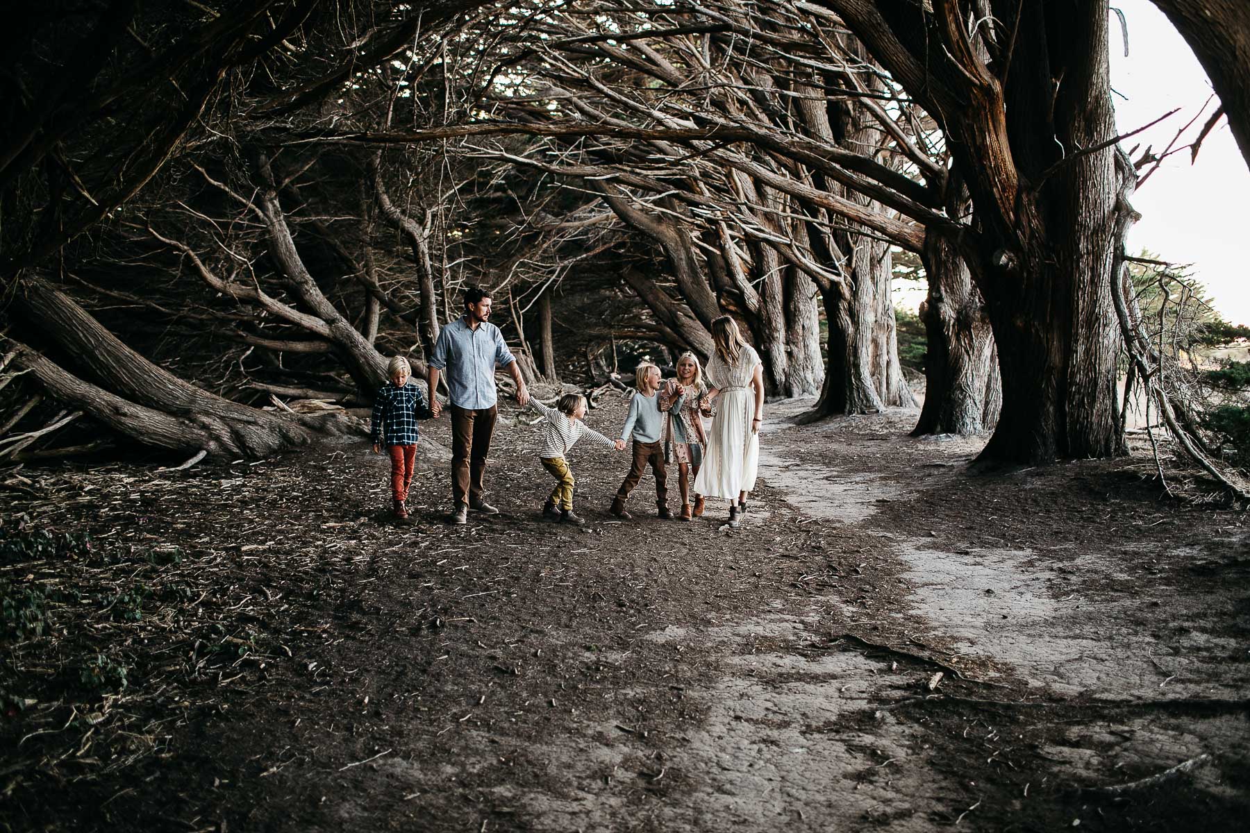 half-moon-bay-golden-cliffside-family-session-31