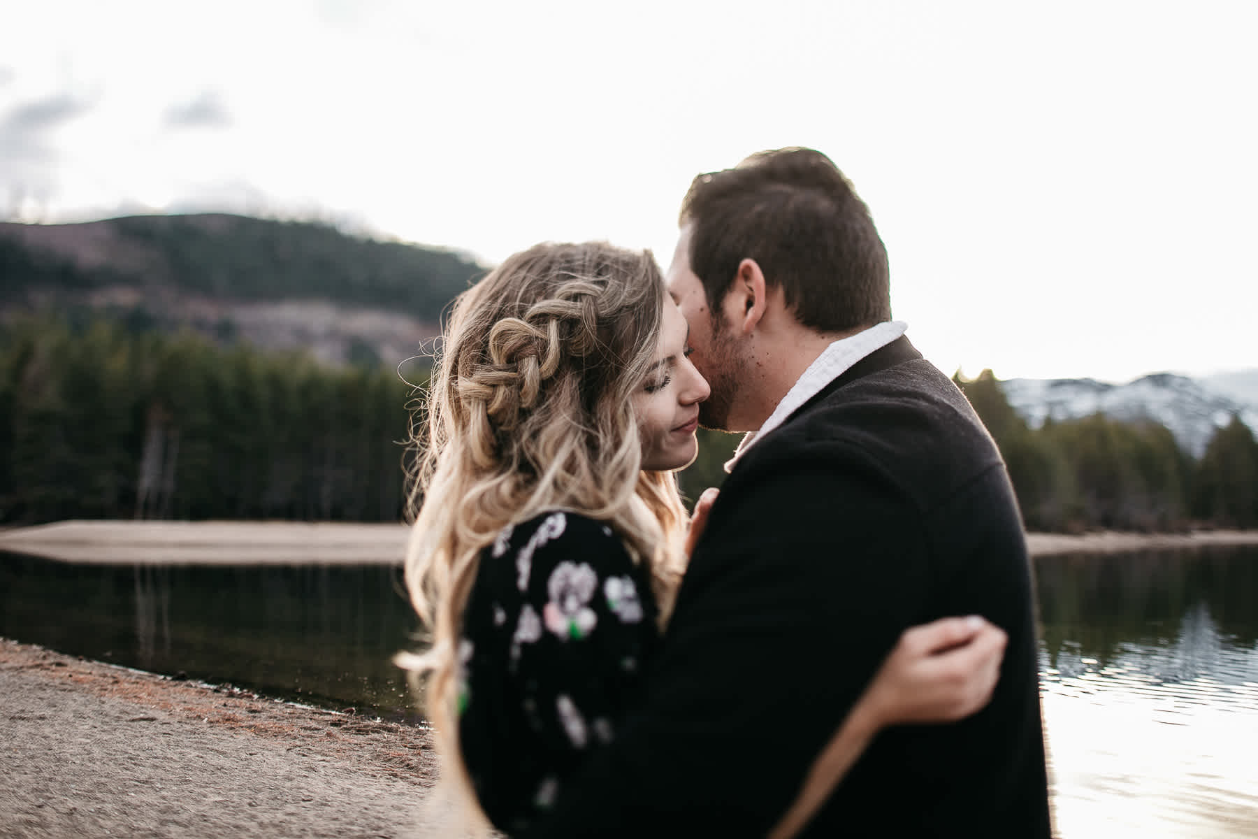 donner-lake-tahoe-national-forest-fall-engagement-session-22