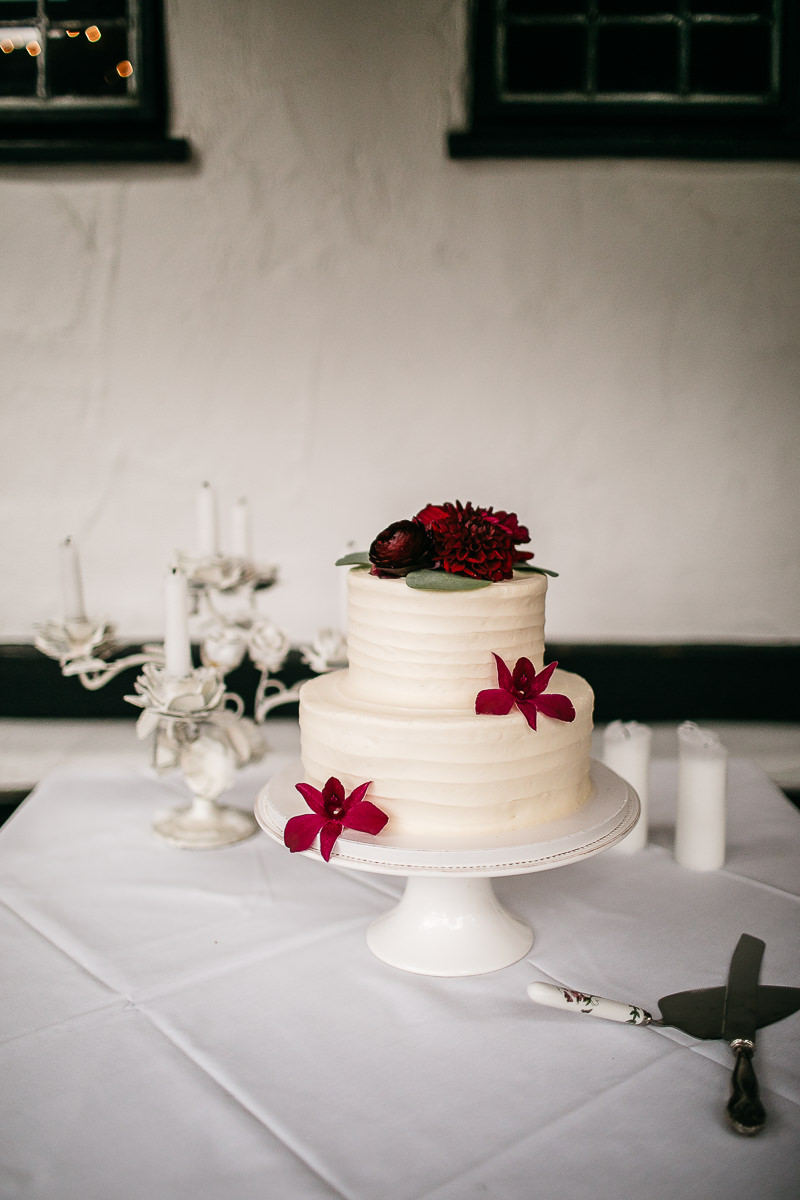 muir-beach-pelican-inn-foggy-wedding-66