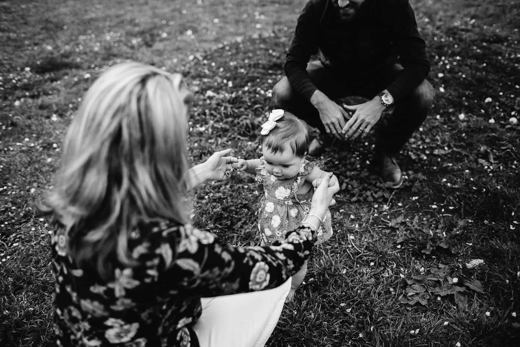 san-francisco-gloomy-spring-one-year-old-lifestyle-family-session-11