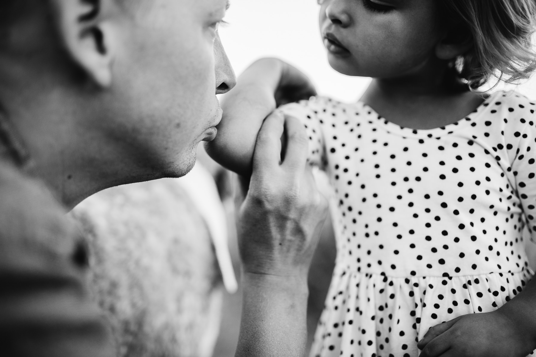 salt-lake-city-family-lifestyle-phtpographer-golden-field-41