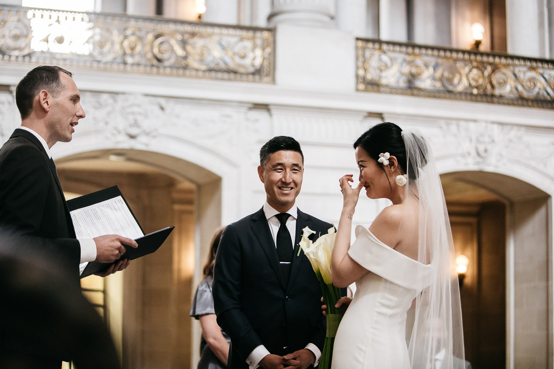 SF-city-hall-wedding-tartine-factory-urban-formals-30