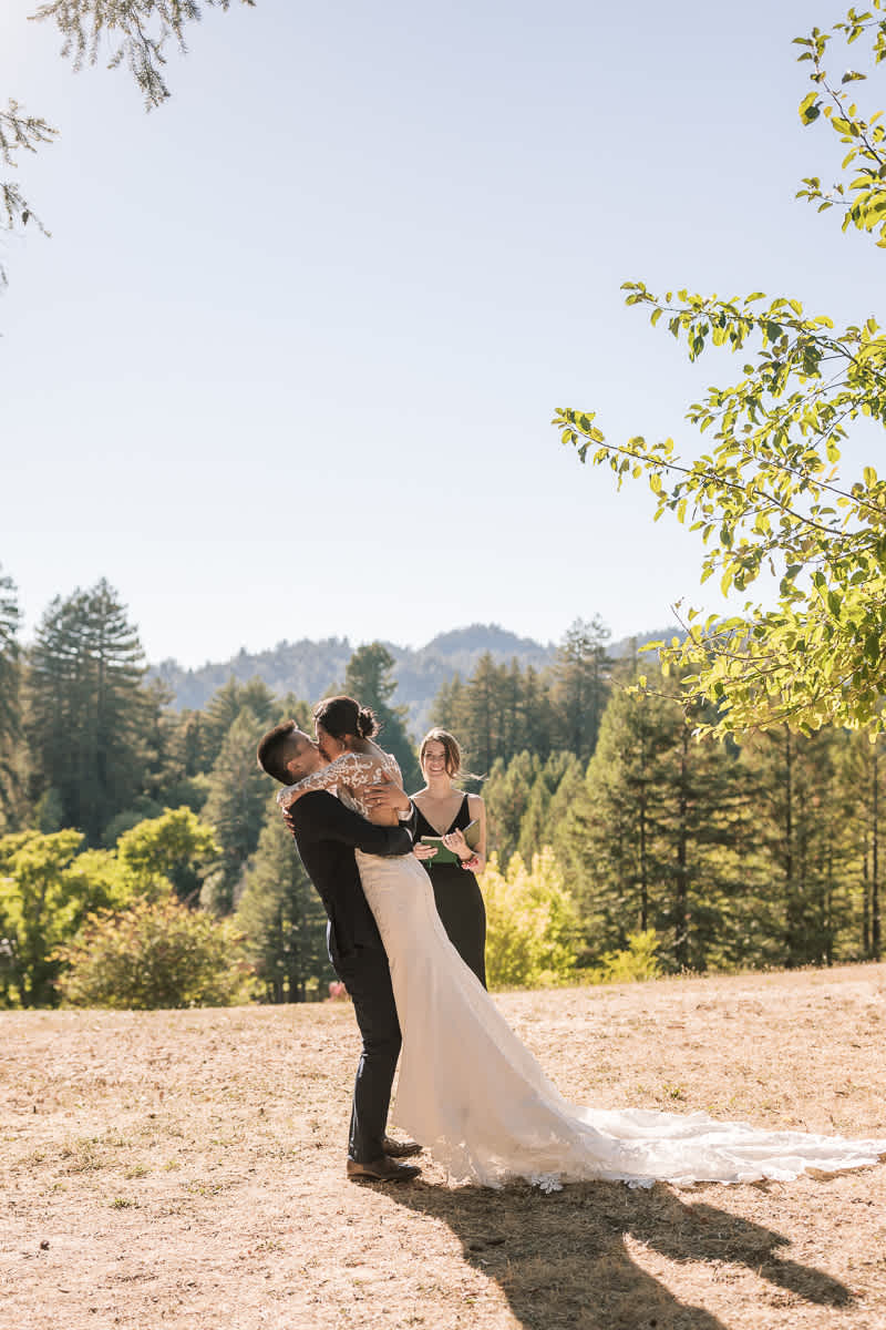 Stavrand-Russian-River-intimate-fall-wedding-71