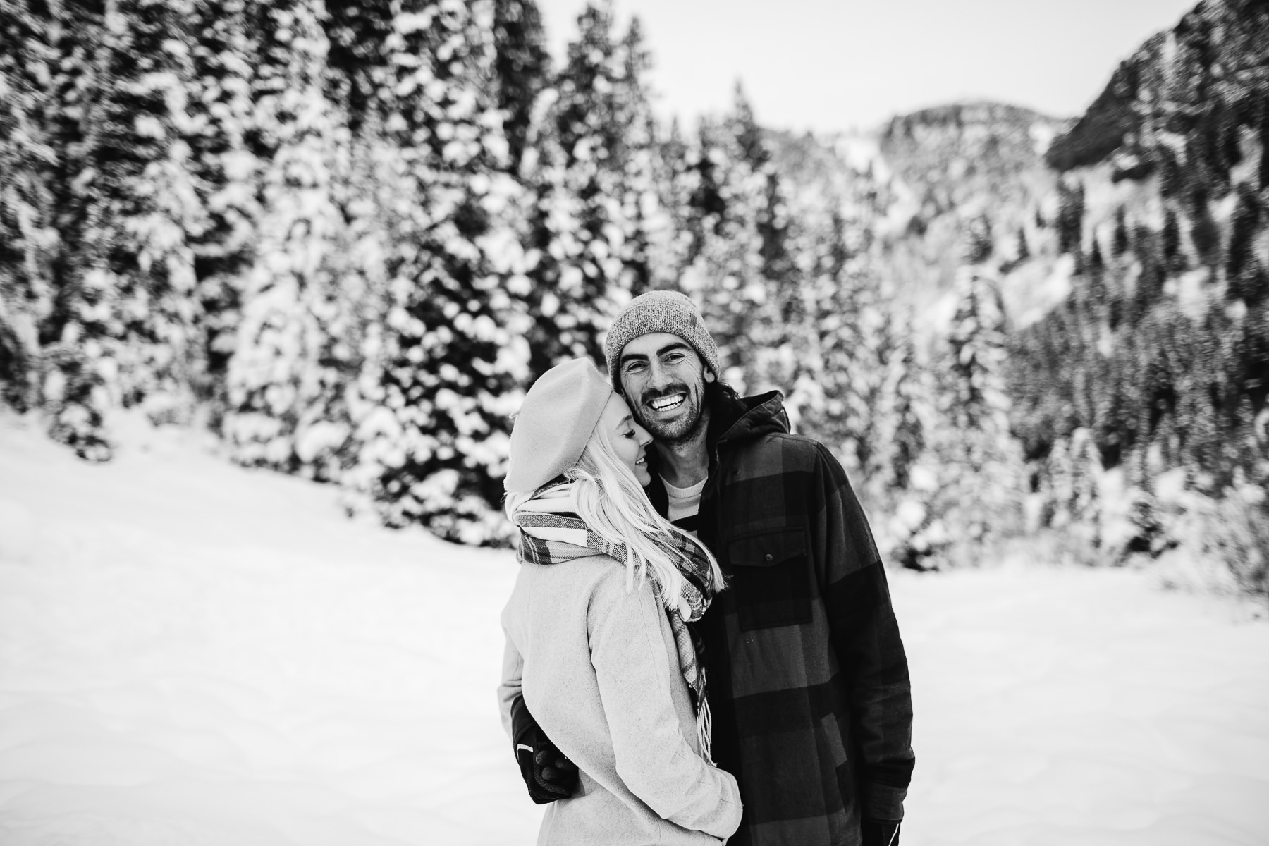 salt-lake-city-big-cottonwood-canyon-couple-session-33