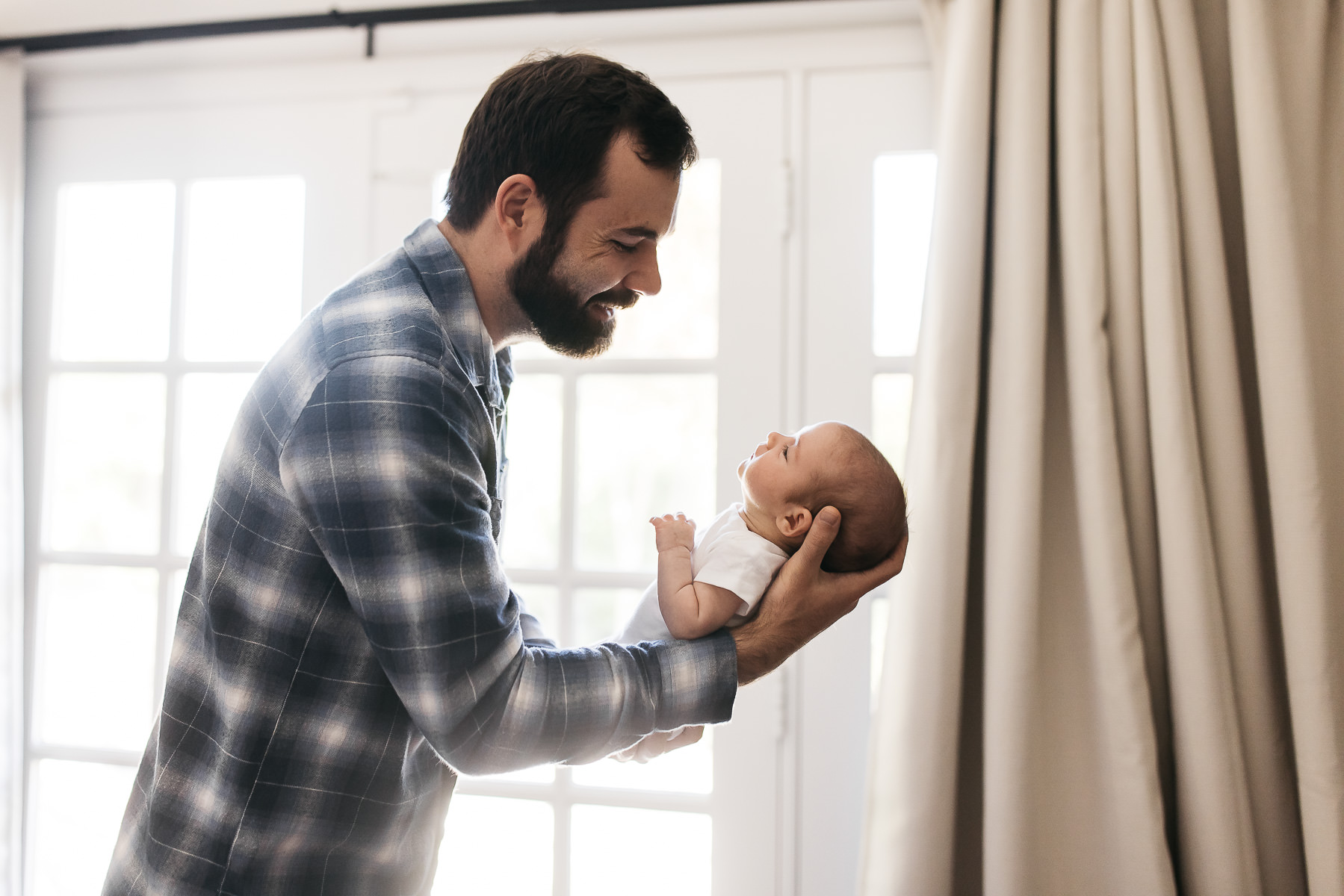 mountain-view-in-home-lifestyle-newborn-session-28