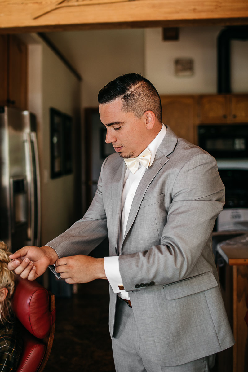 zephyr-lodge-summer-mountain-top-wedding-15