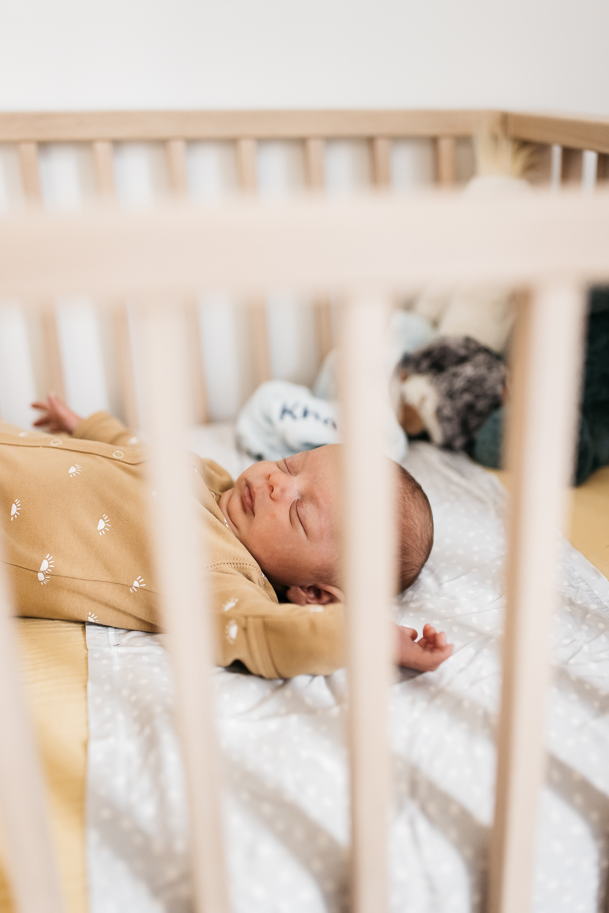 lifestyle-newborn-session-sf-second-child-11