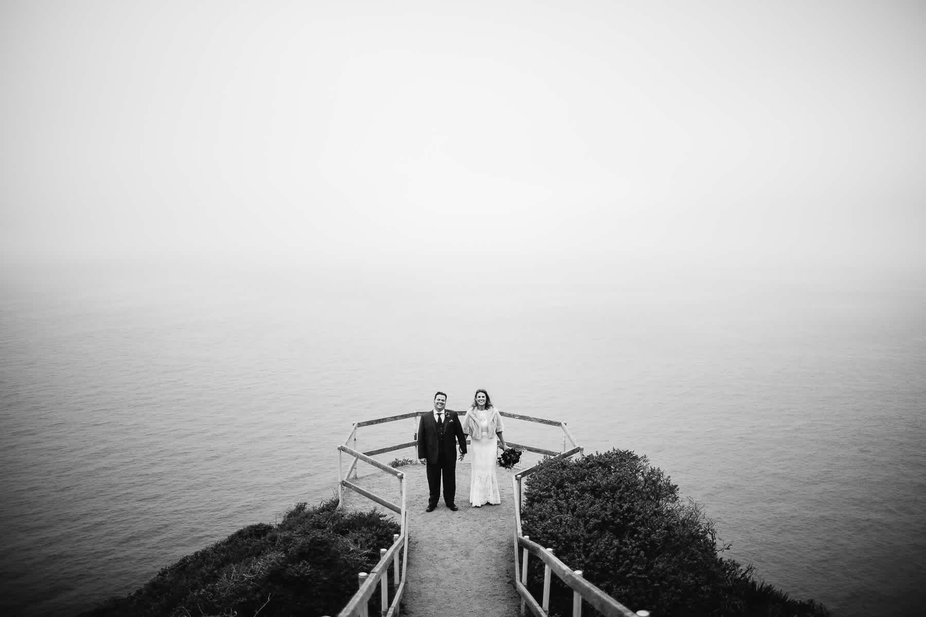 muir-beach-pelican-inn-foggy-wedding-88