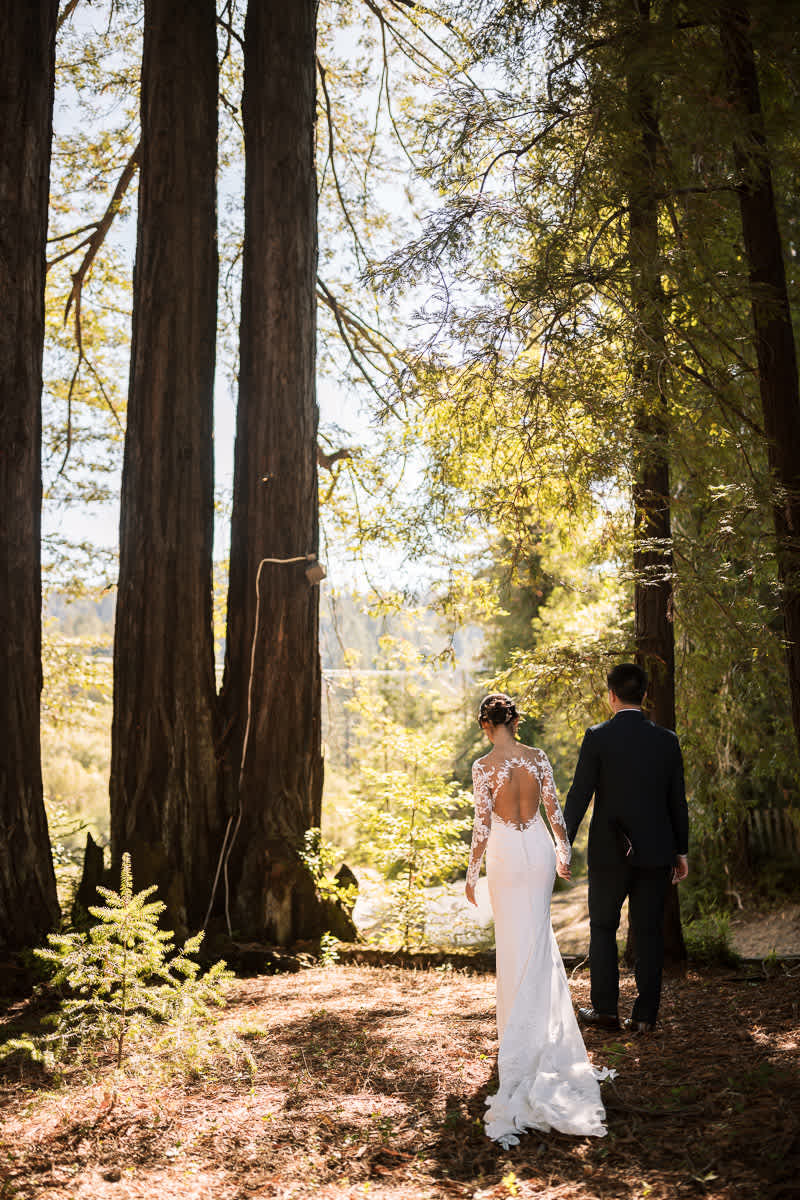 Stavrand-Russian-River-intimate-fall-wedding-34