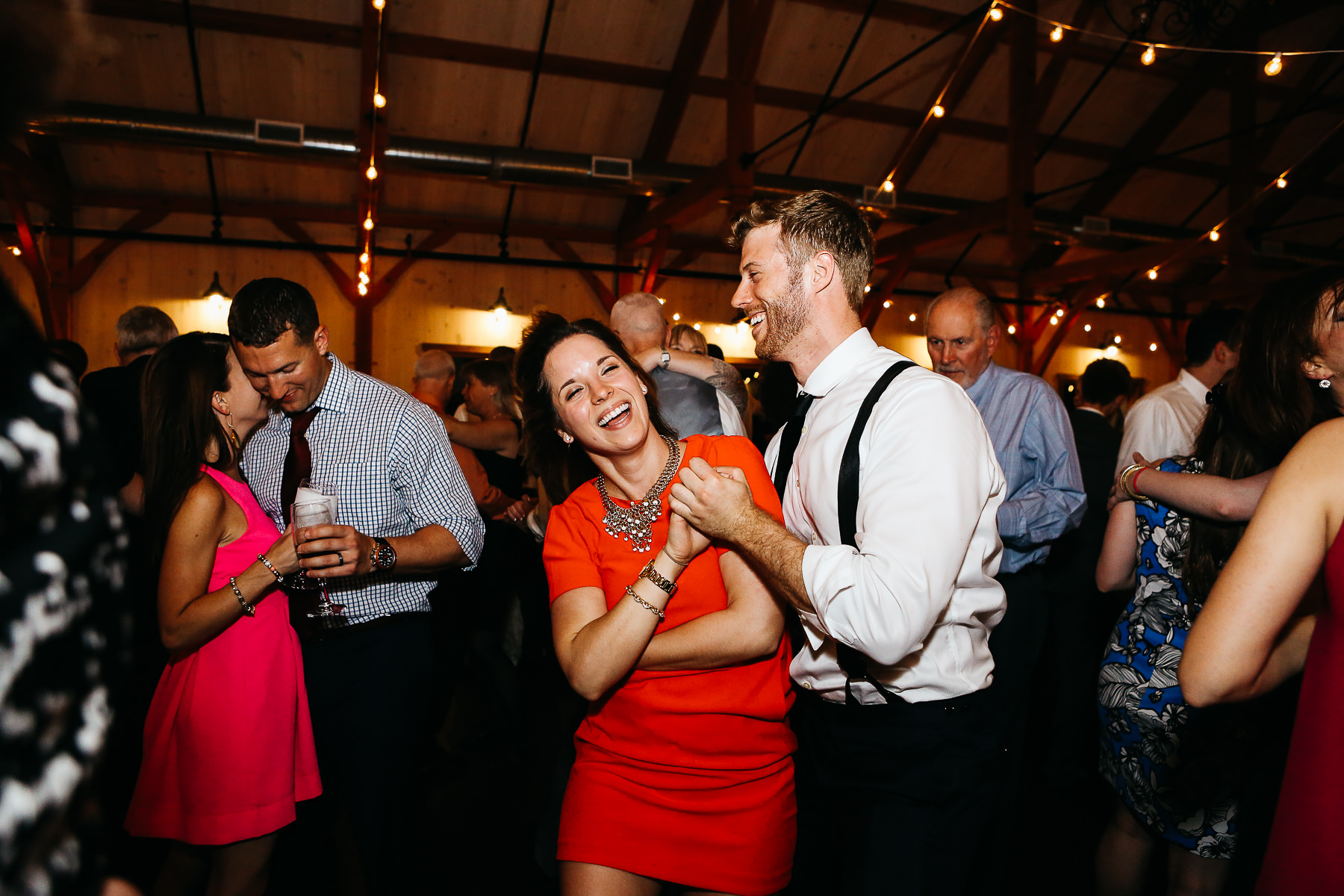 Pennsylvania-Newton-Rosebank-winery-spring-lifestyle-wedding-185