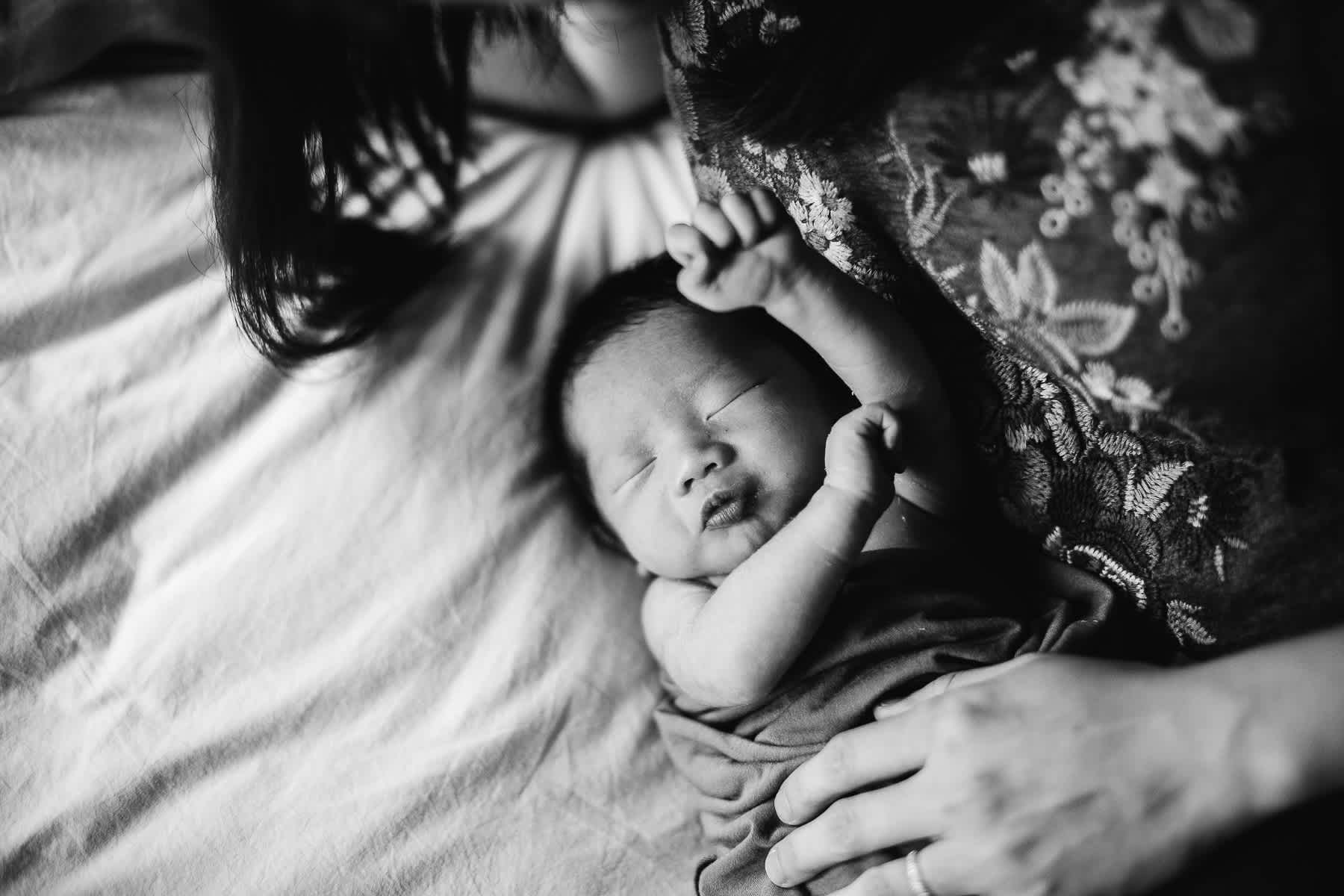 san-jose-family-lifestyle-newborn-rainy-day-shoot-33