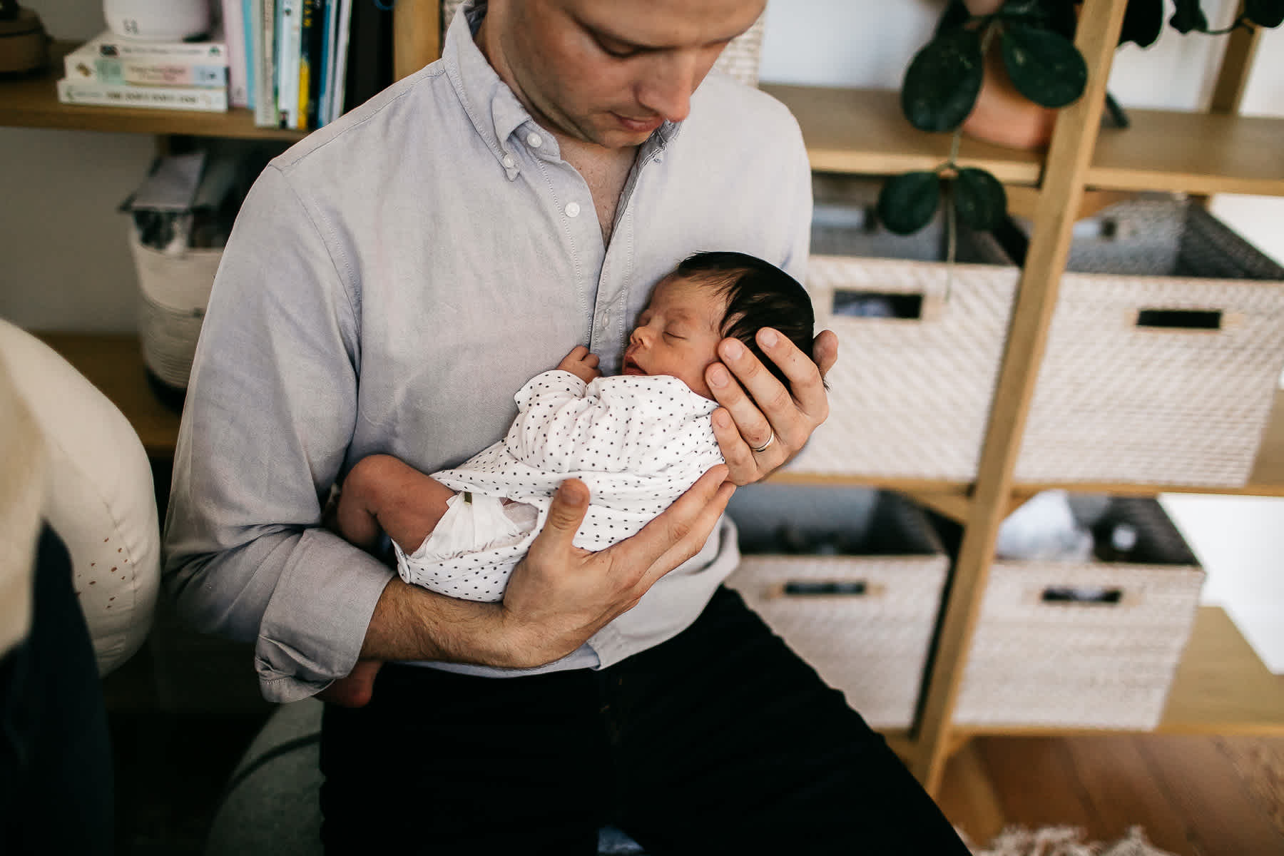 san-francisco-in-home-lifestyle-newborn-session-51