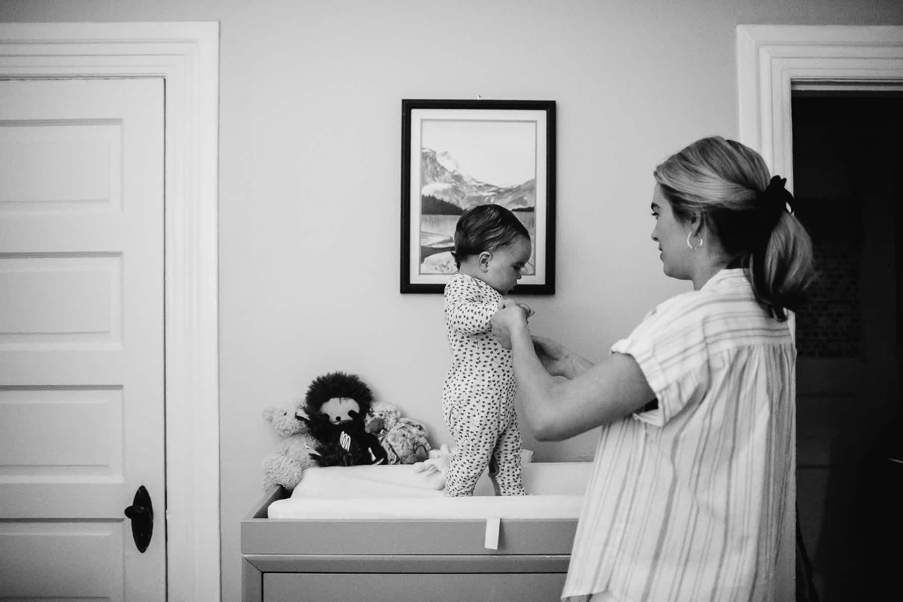 san-francisco-gloomy-spring-one-year-old-lifestyle-family-session-78