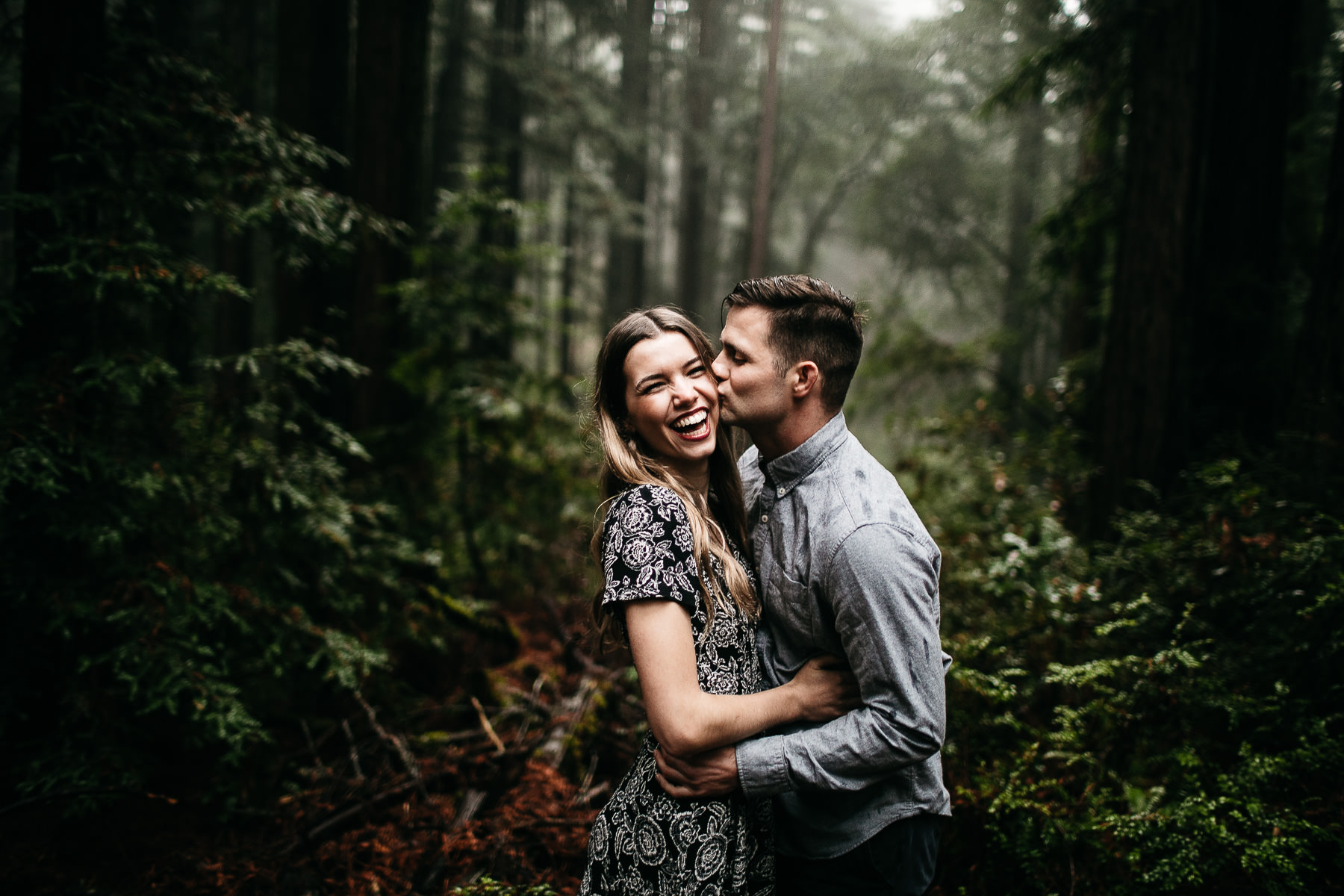 mt-tam-california-foggy-fall-engagement-hills-redwood-engagement-session-10