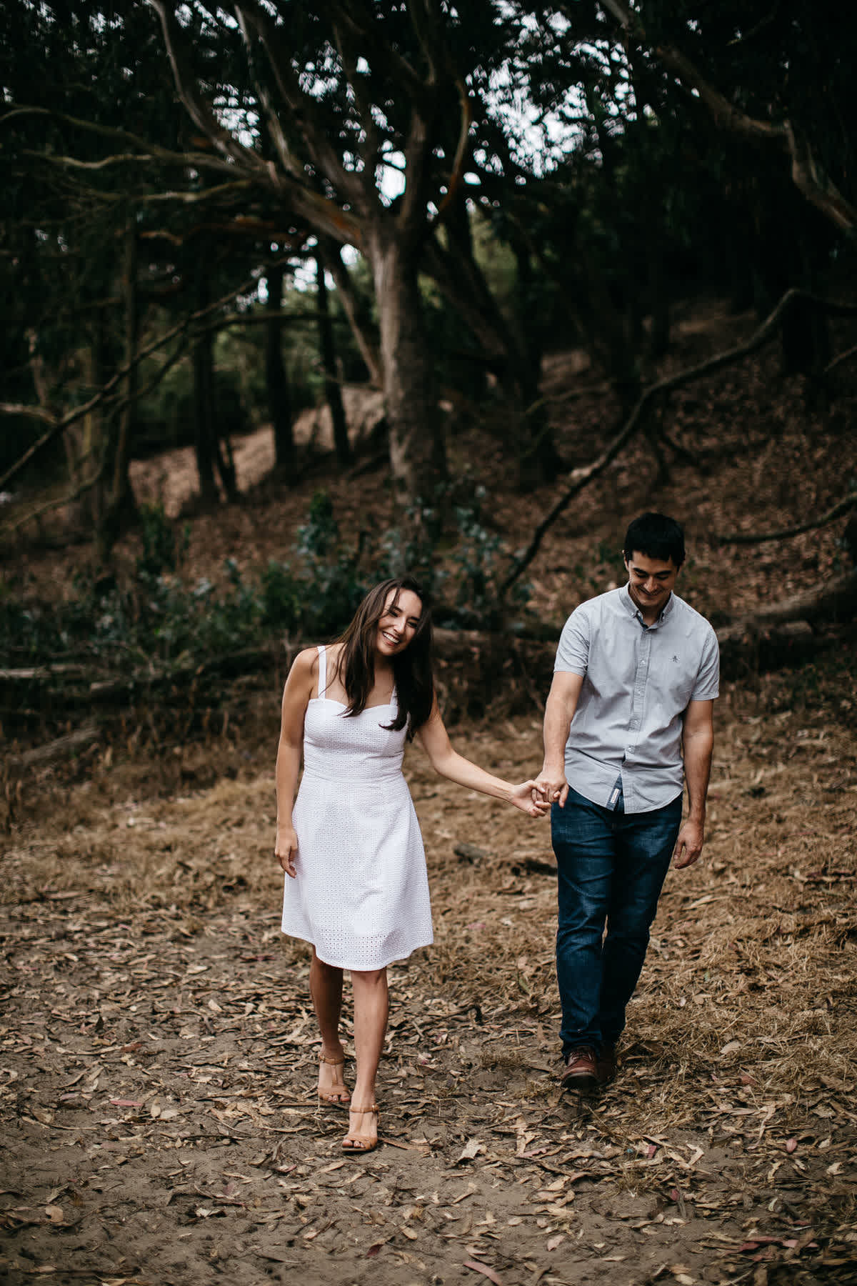 fort-funston-foggy-fun-beach-water-engagement-session-12