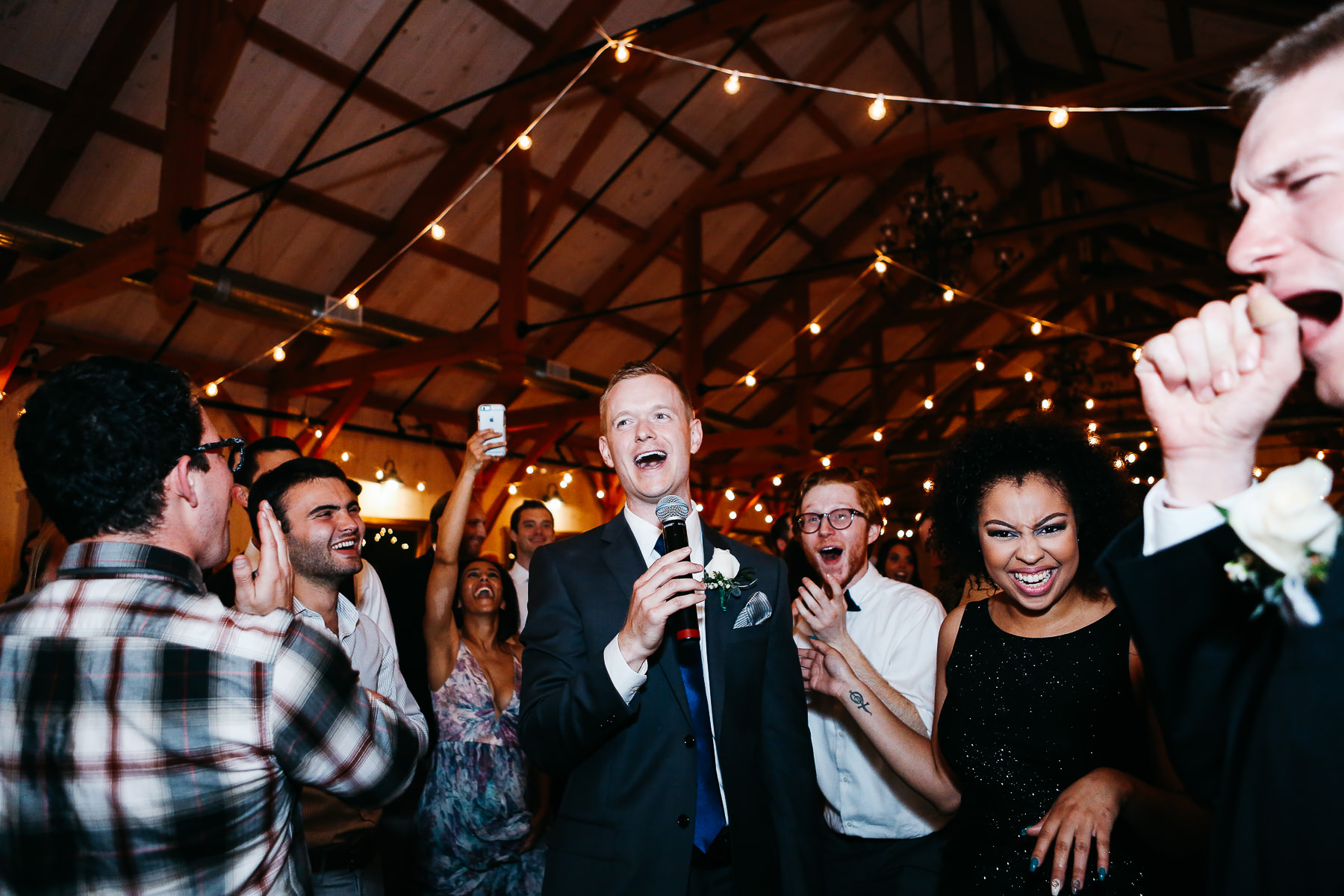 Pennsylvania-Newton-Rosebank-winery-spring-lifestyle-wedding-179