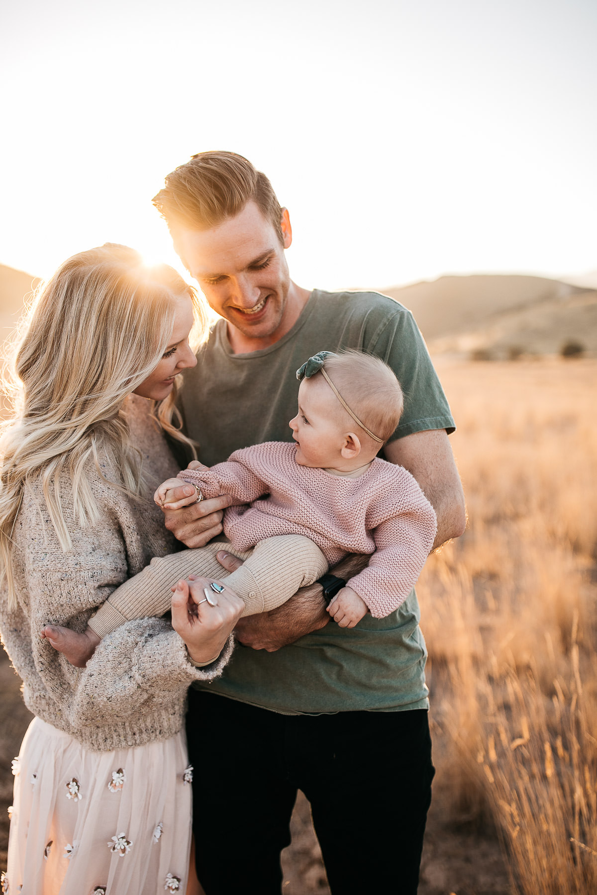 golden-hills-sunset-lifestyle-session-family-with-goldendoodle-26