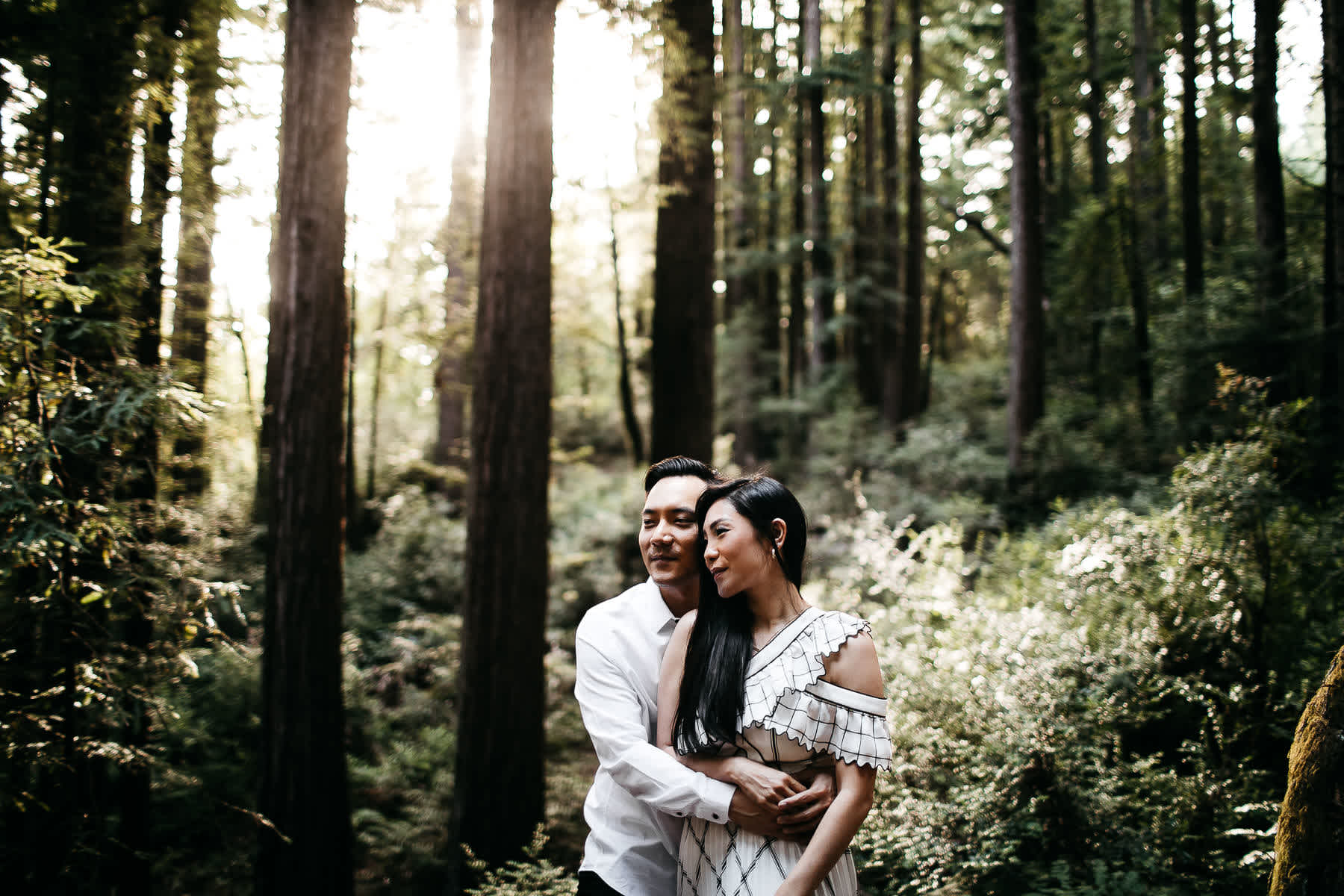 stinson-beach-muir-woods-sf-fun-quirky-engagement-session-2