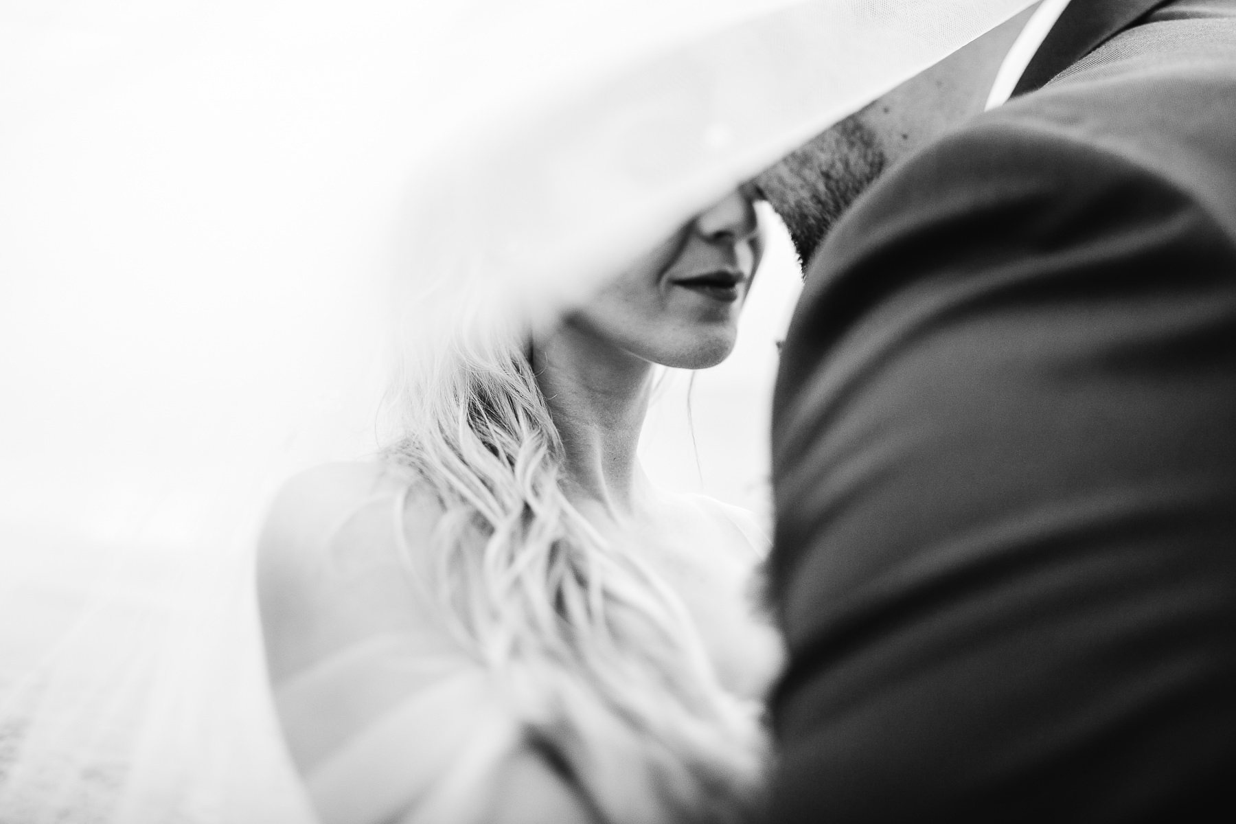 malibu-gloomy-summer-romantic-wedding-75