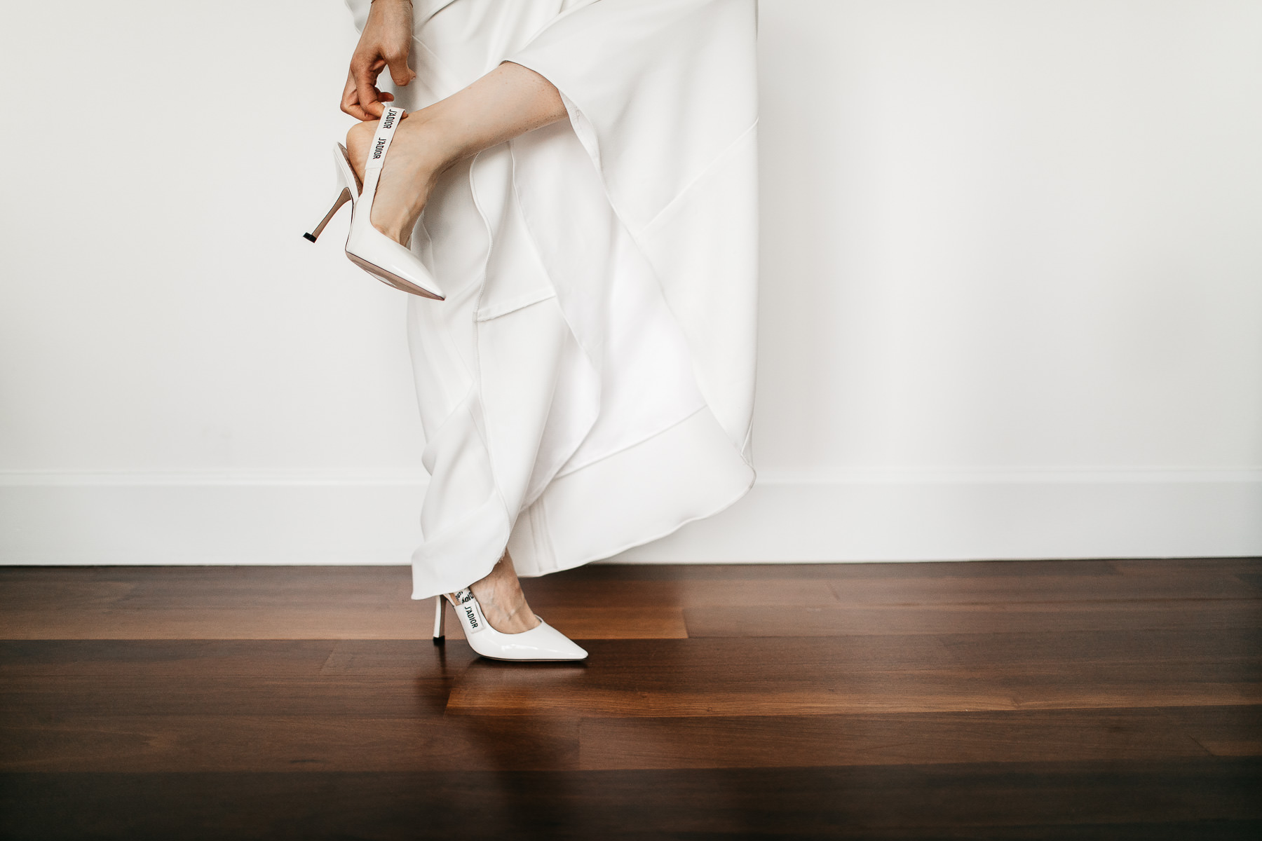 SF-city-hall-wedding-tartine-factory-urban-formals-7