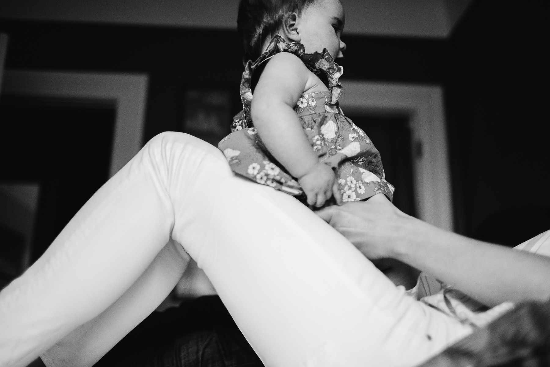 san-francisco-gloomy-spring-one-year-old-lifestyle-family-session-30