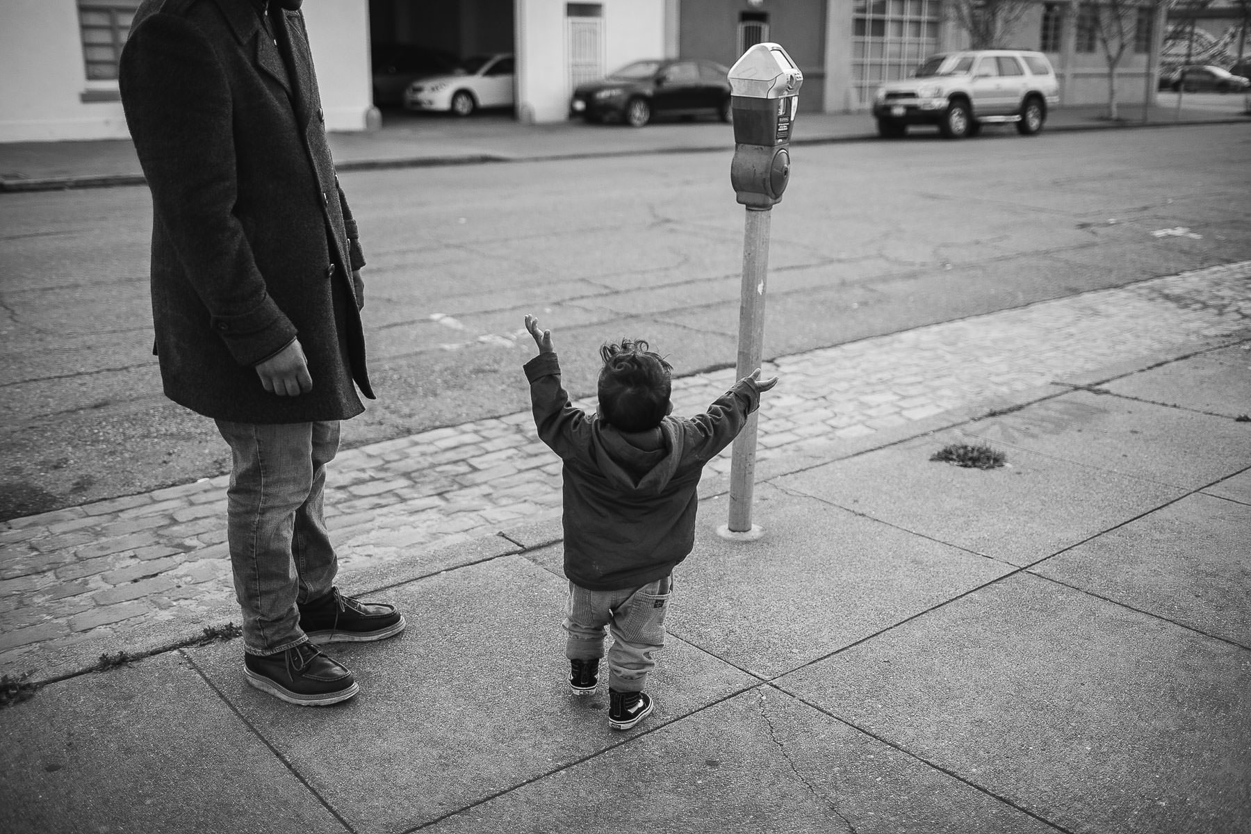 downtown+oakland+family+session+urban-industrial-session-20