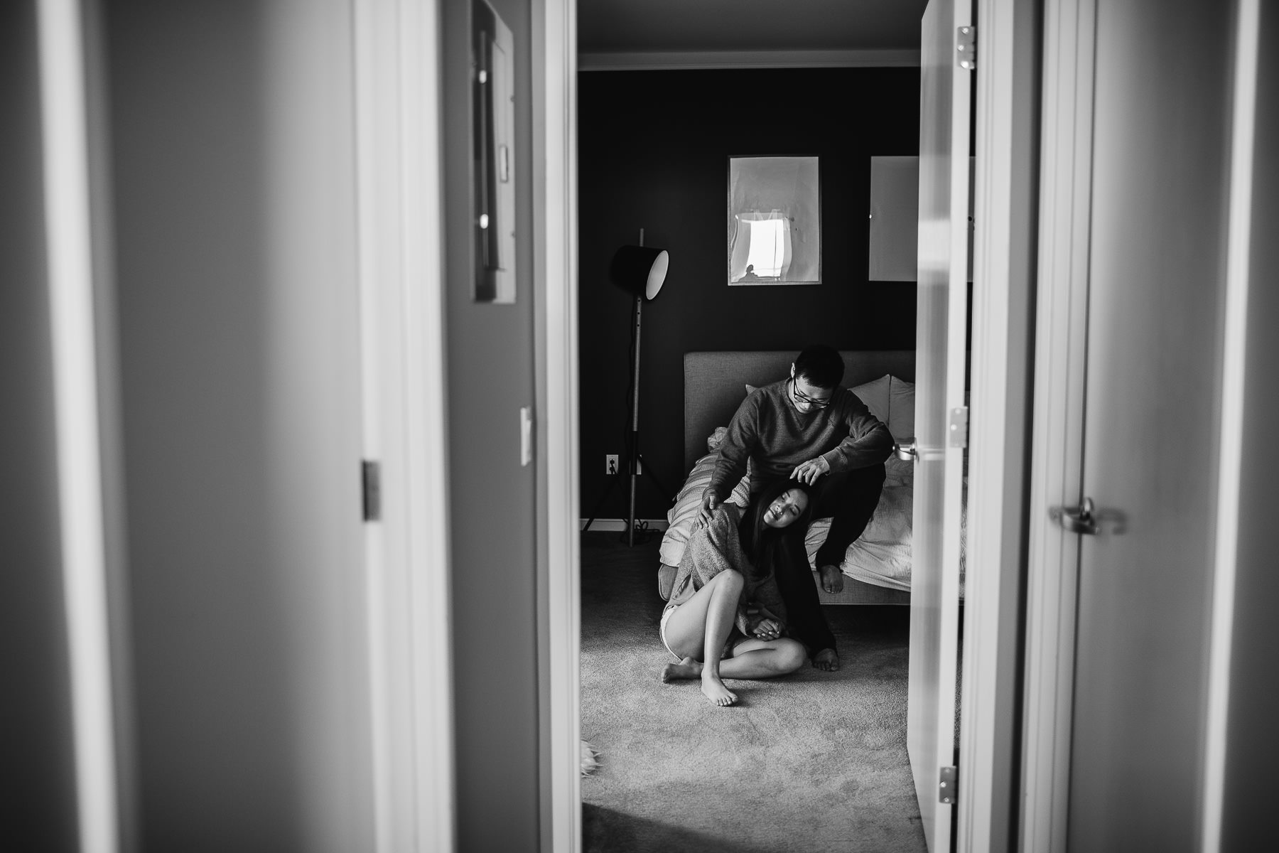 san-francisco-in-home-engagement-lifestyle-session-30