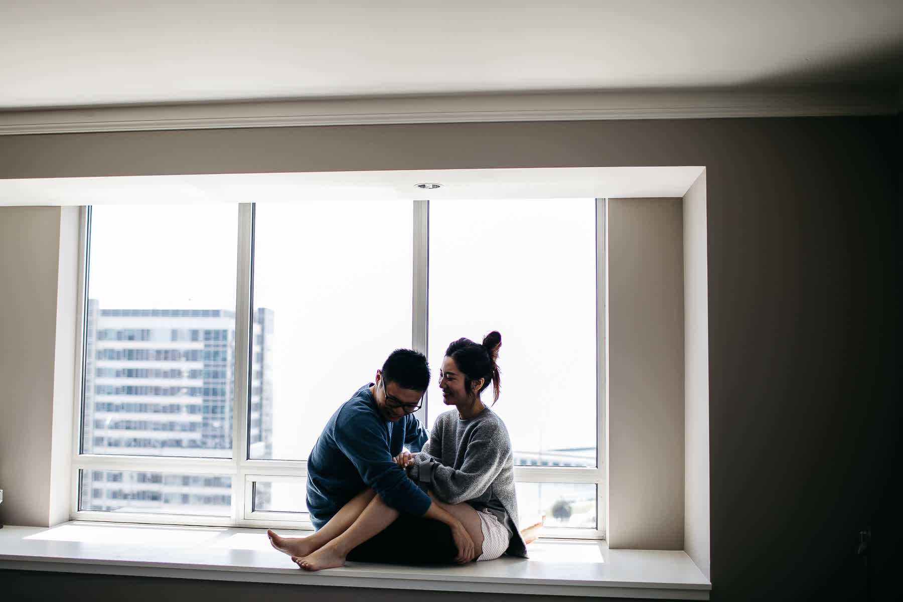 san-francisco-in-home-engagement-lifestyle-session-36