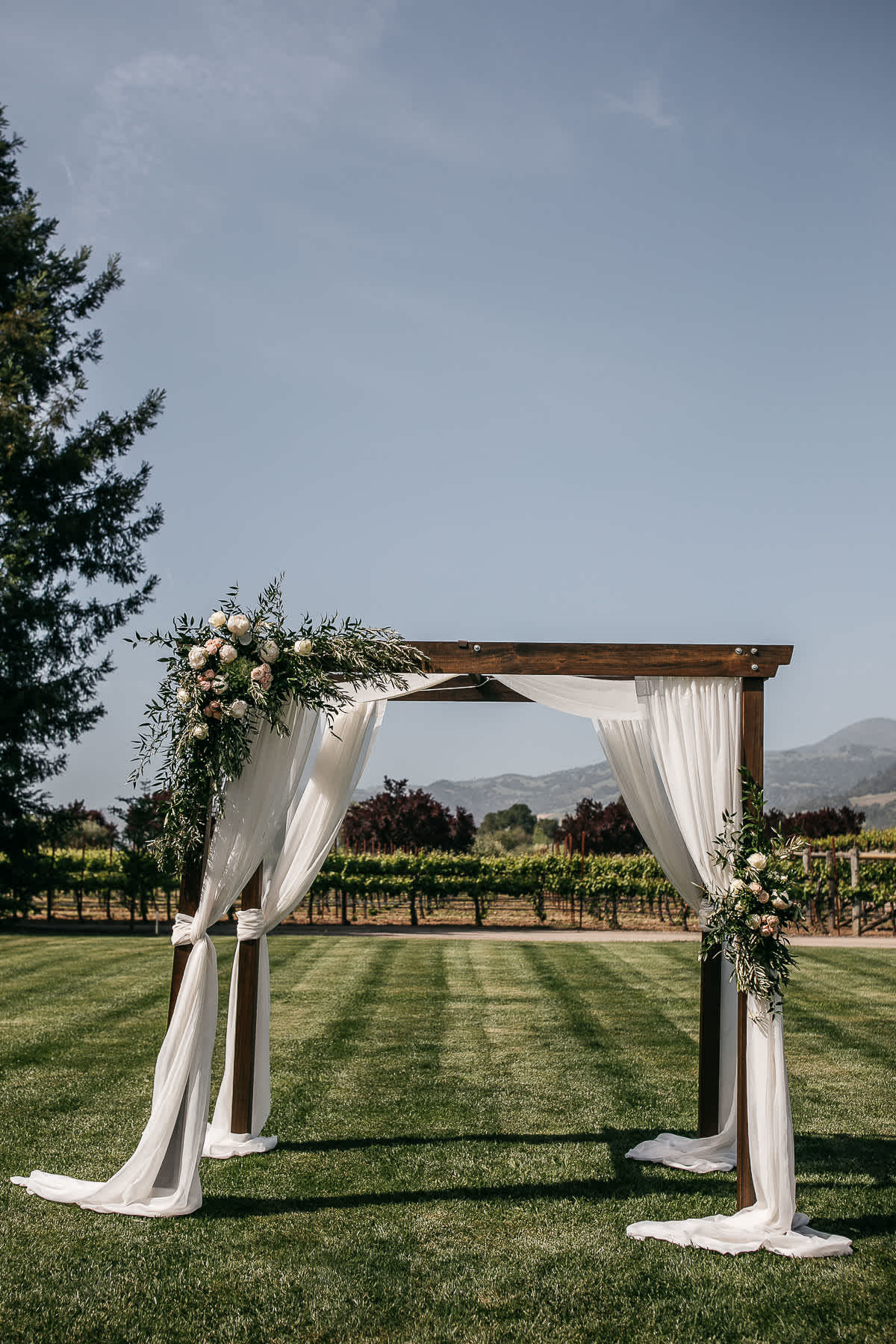 healdsburg-trentadue-winery-summer-wedding-9