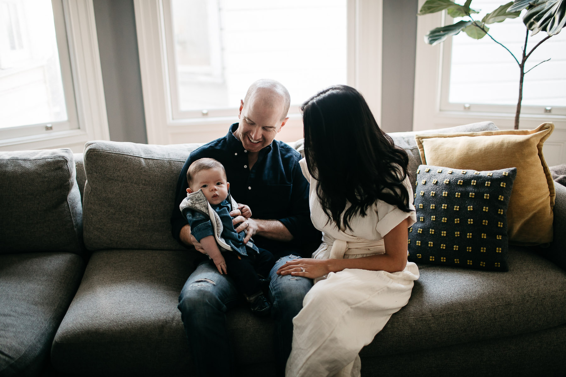 san-francisco-in-home-lifestyle-family-session-rainy-neighborhood-2