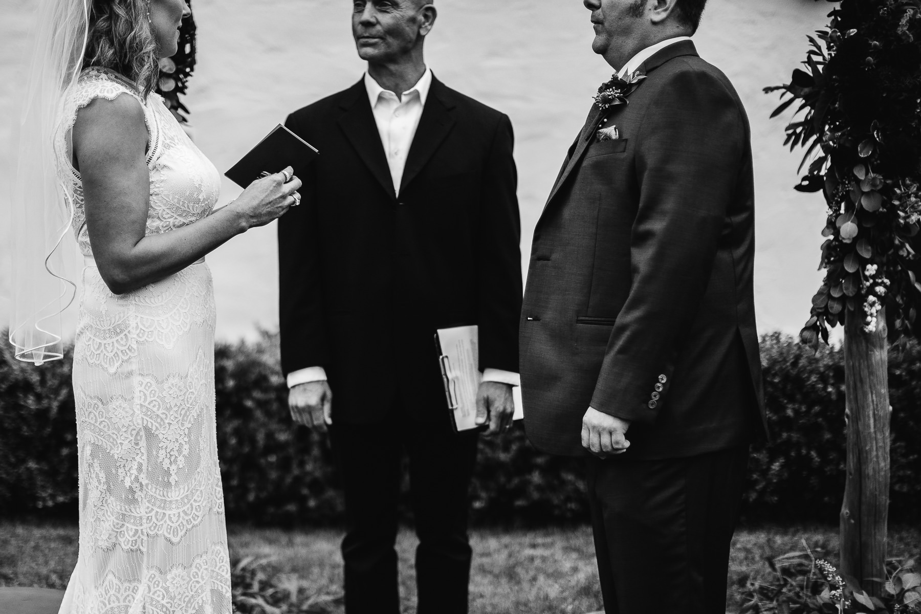 muir-beach-pelican-inn-foggy-wedding-50