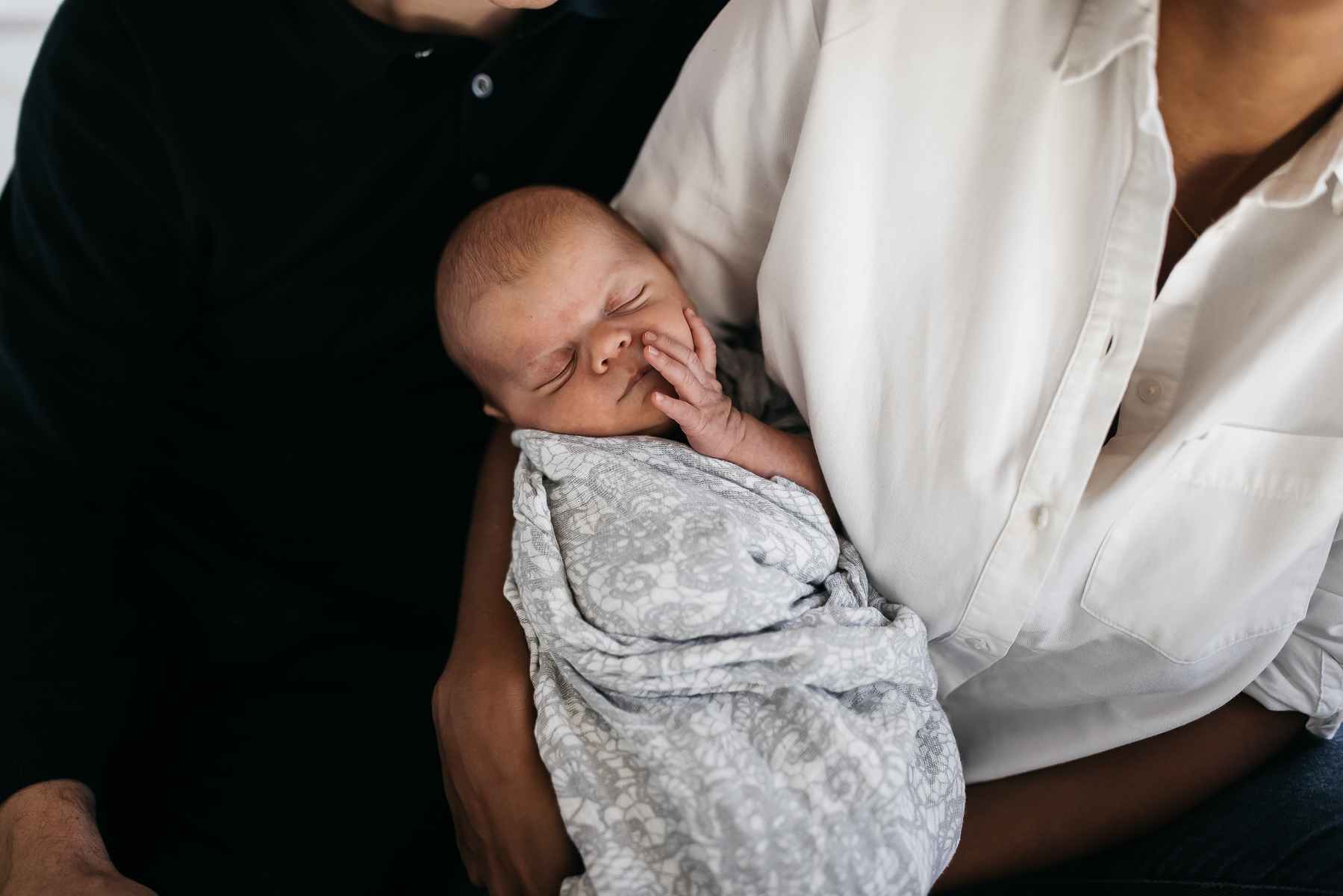 lifestyle-newborn-session-sf-second-child-22