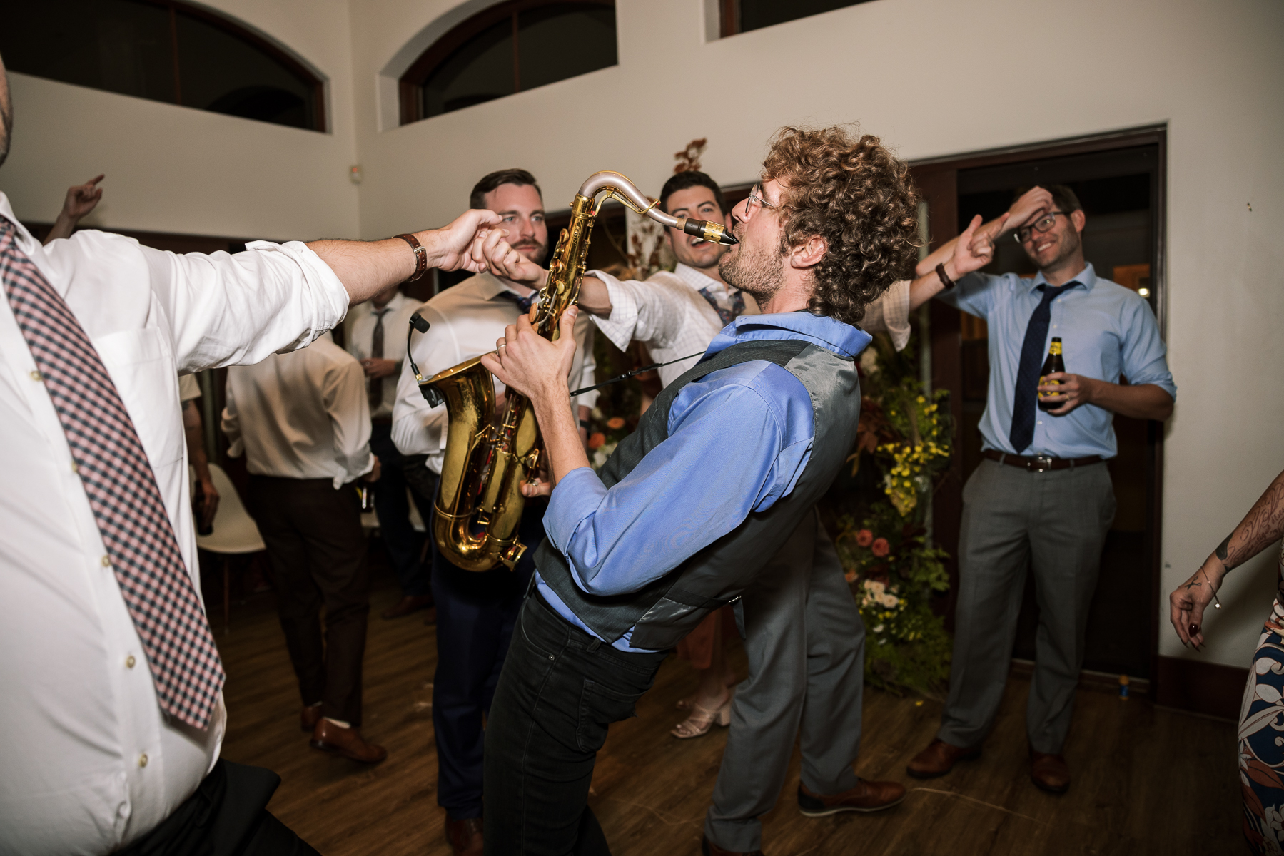 san-francisco-presidio-urban-wedding-trolley-ride-223