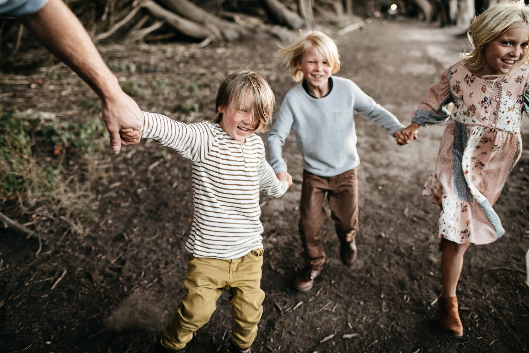 half-moon-bay-golden-cliffside-family-session-33