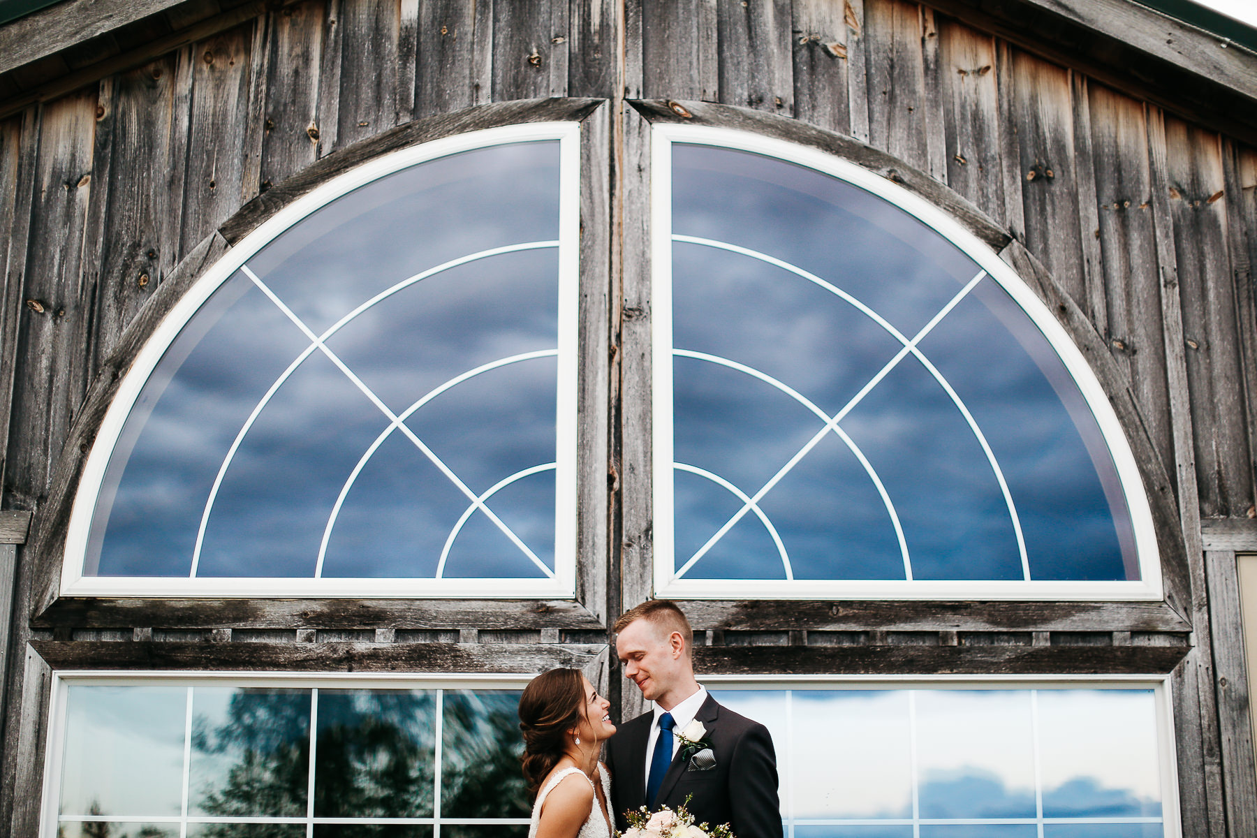 Pennsylvania-Newton-Rosebank-winery-spring-lifestyle-wedding-170