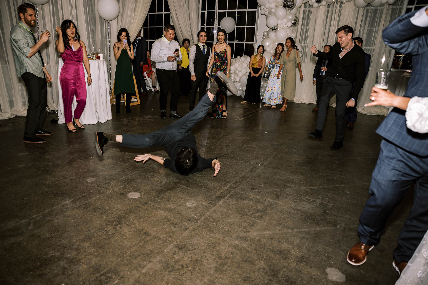 San-Francisco-Gallery-308-disco-balls-graphic-designer-wedding-163