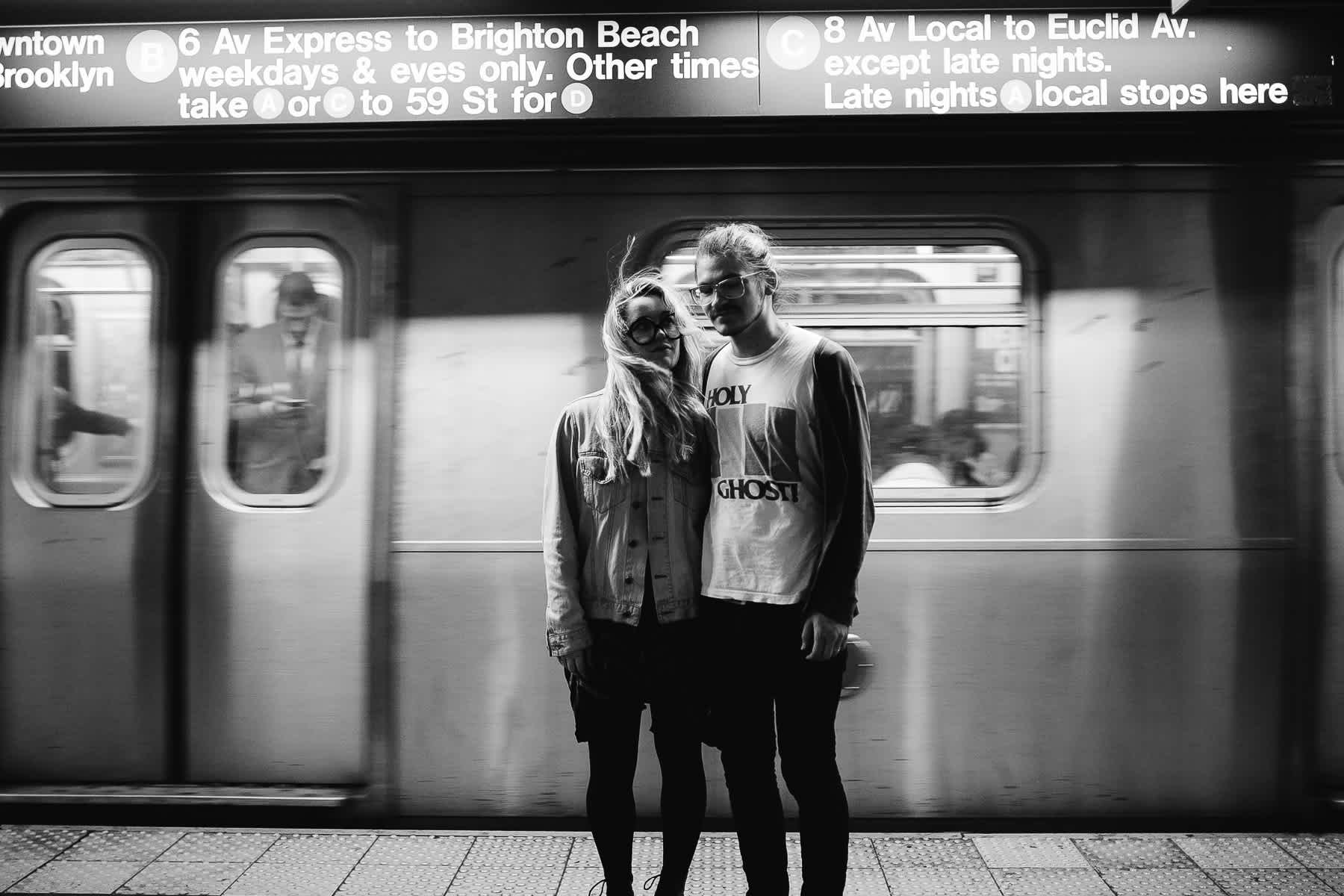 brooklyn-nyc-street-lifestyle-couple-session-2