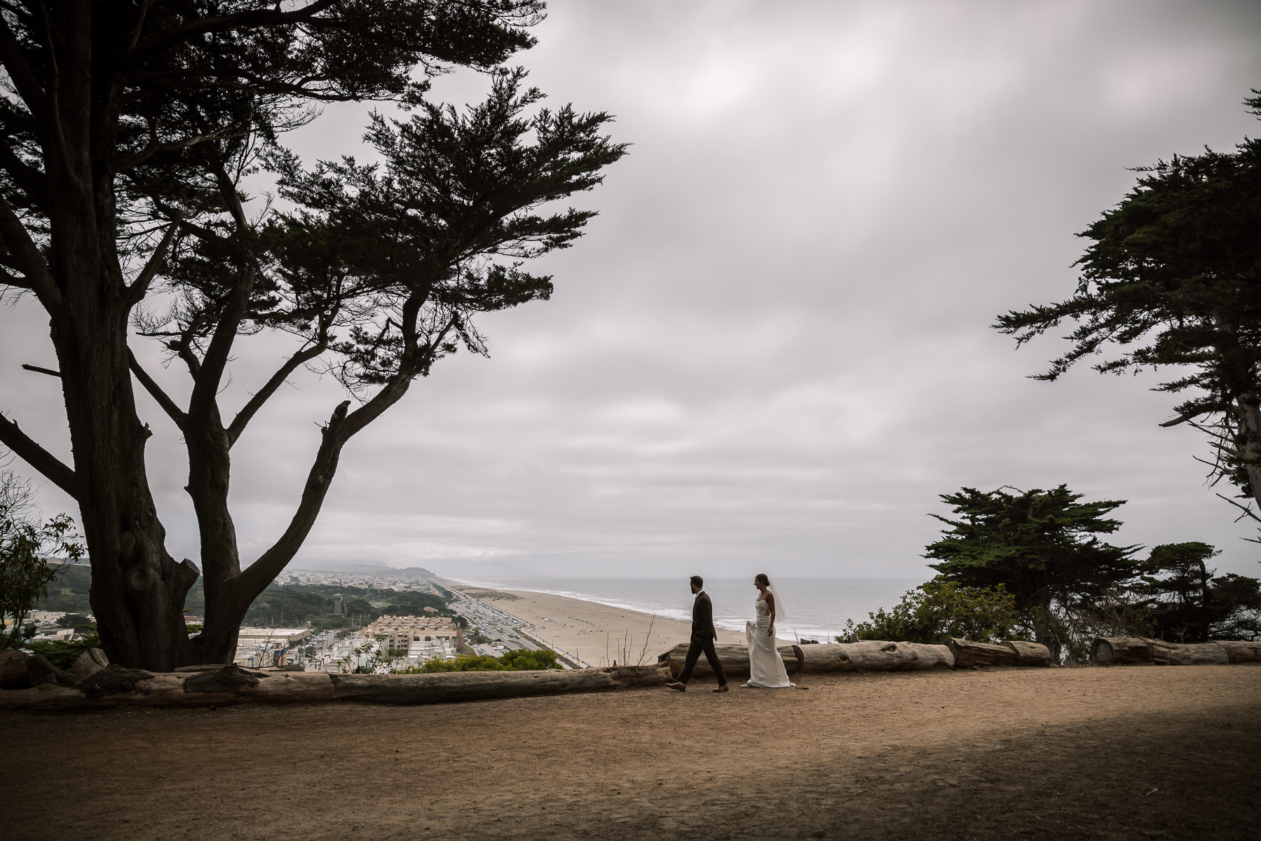 san-francisco-presidio-urban-wedding-trolley-ride-65